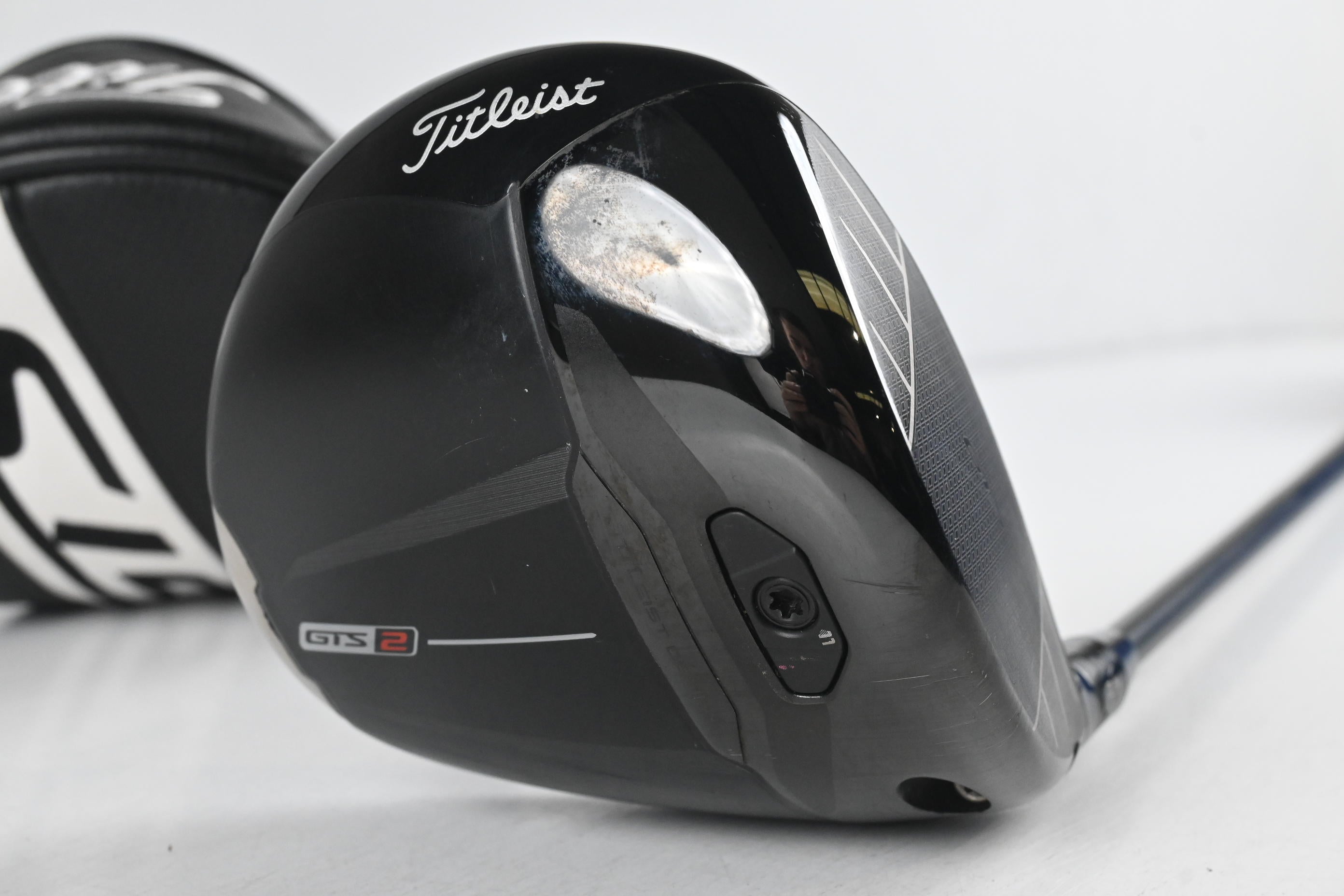 Titleist GTS2 Driver / 10 Degree / Stiff Flex Project X Titan Black 60 Shaft