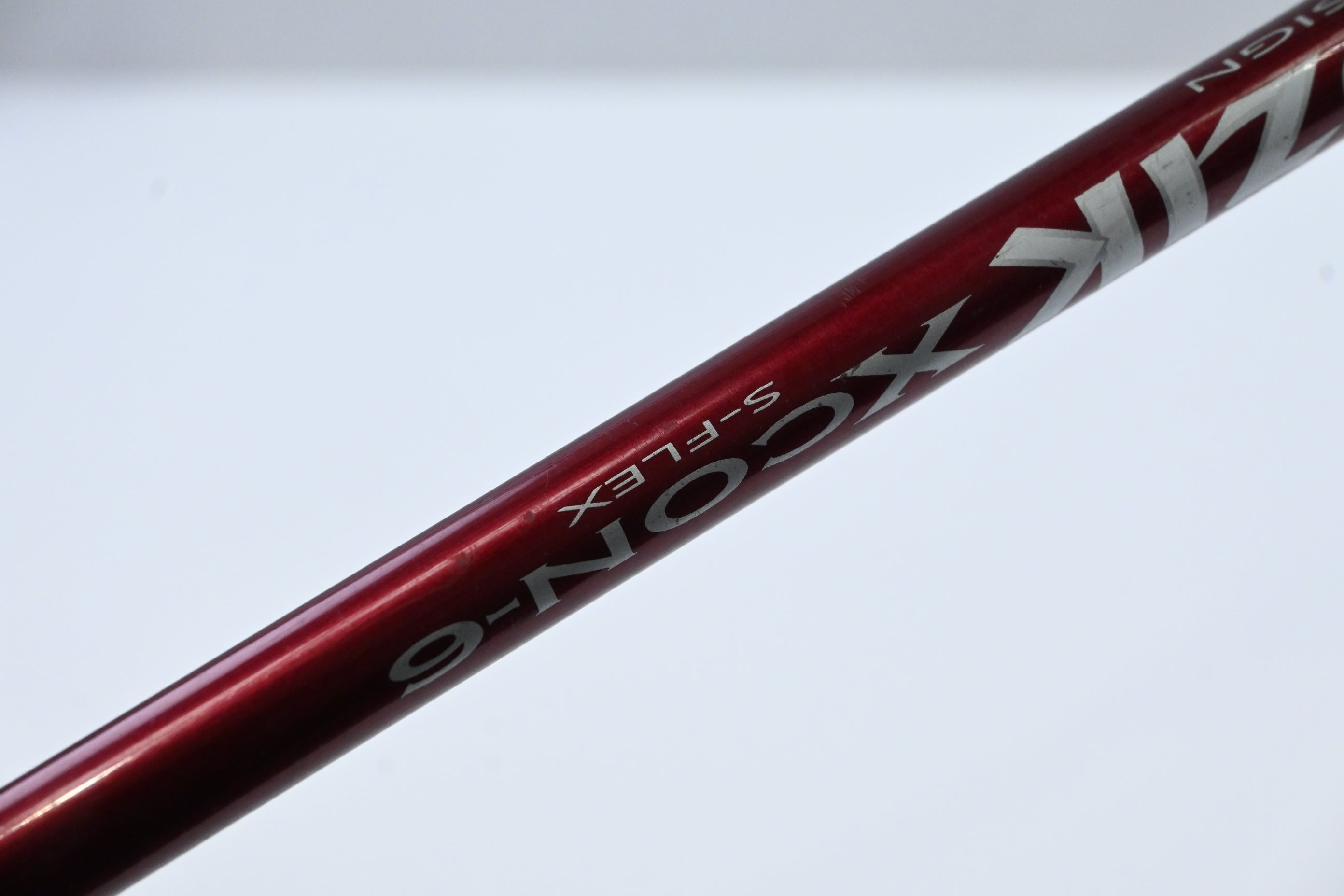Titleist 909 D Comp Driver / 9.5 Degree / Stiff Flex Matriz Ozik Xcon-6 Shaft