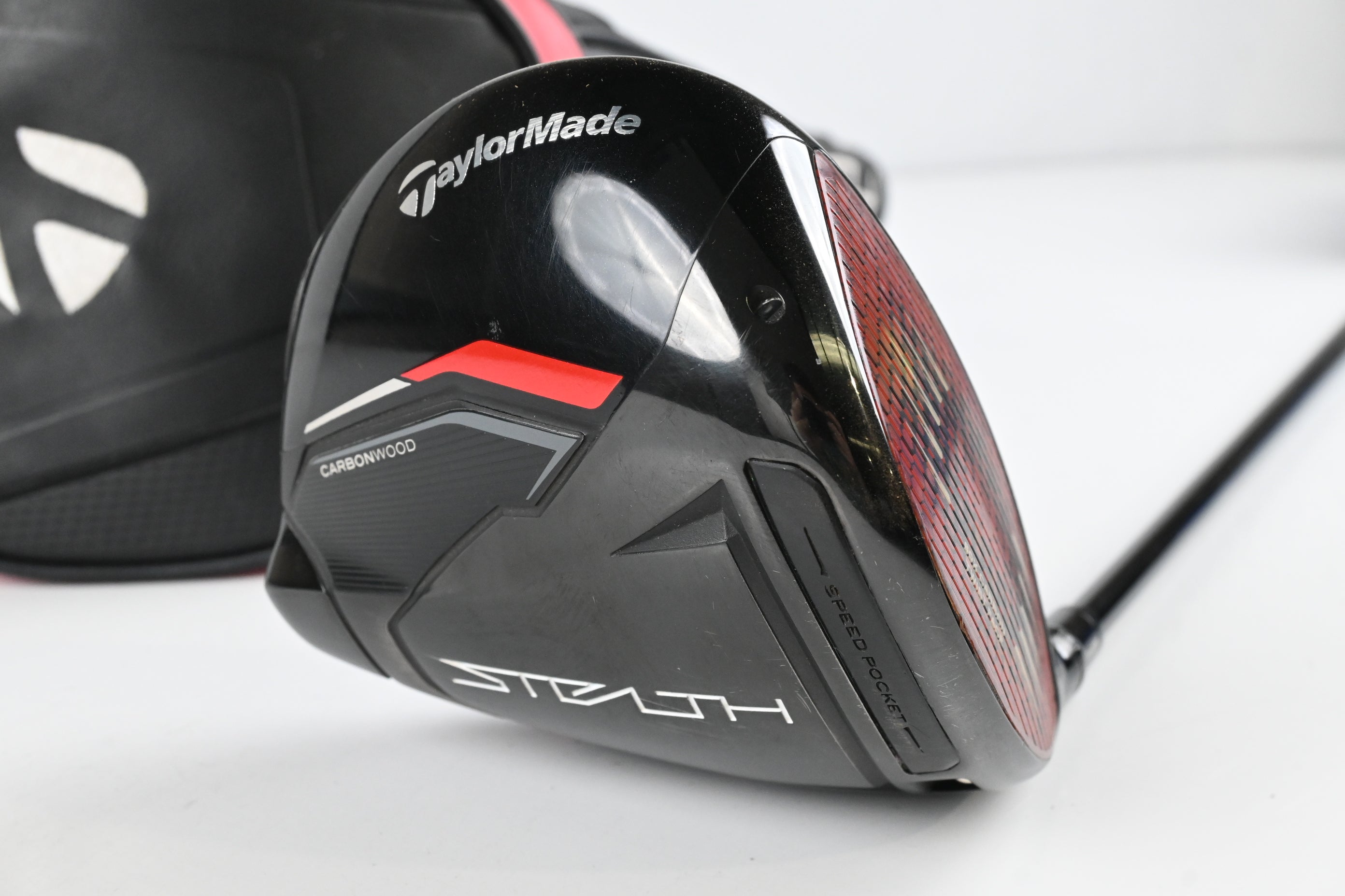 Taylormade Stealth HD Driver / 10.5 Degree / Regular Flex Fujikura Ventus Red 5