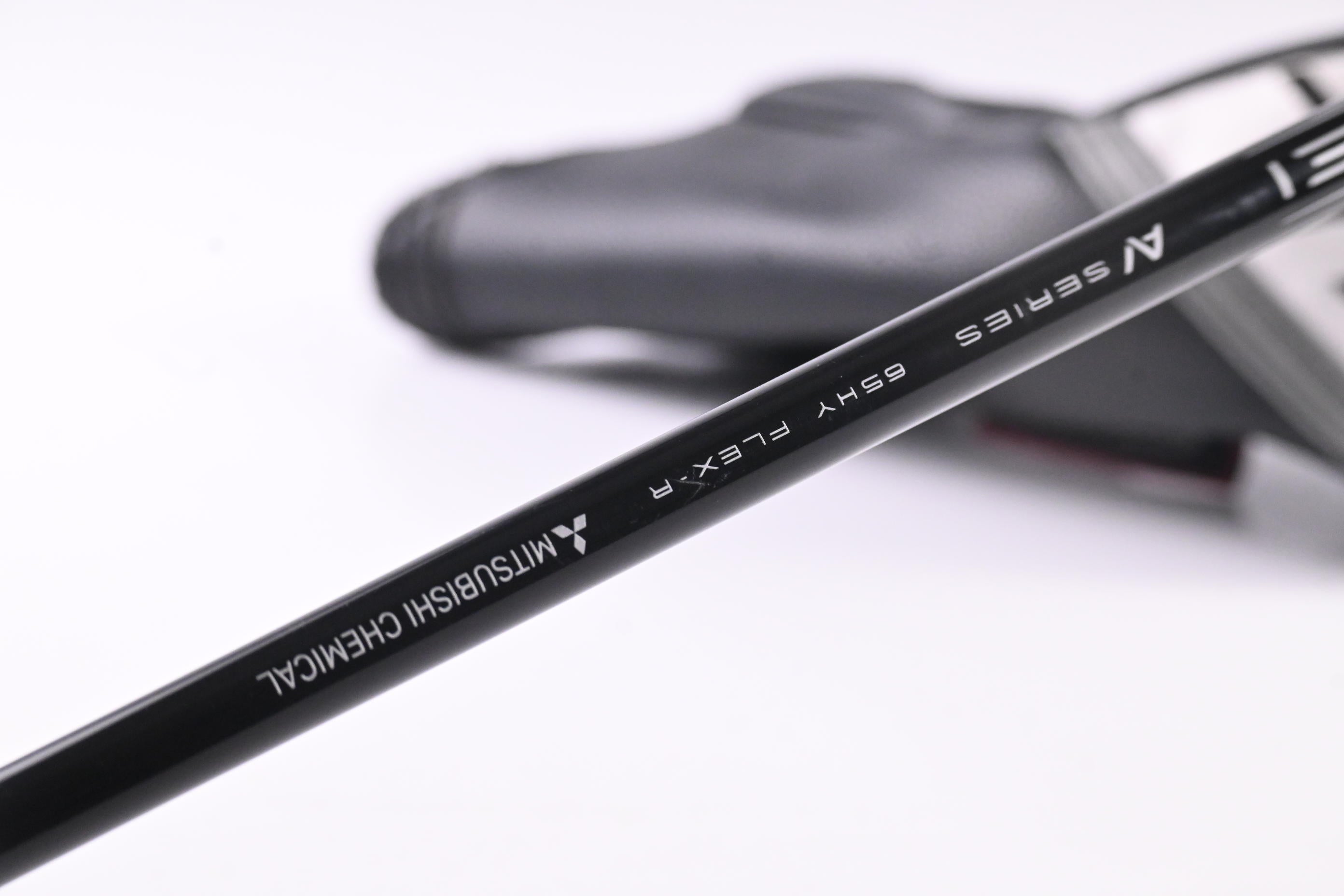 Titleist TSR2 #3 Hybrid / 18 Degree / Regular Flex Tensei AV Blue 65 Shaft