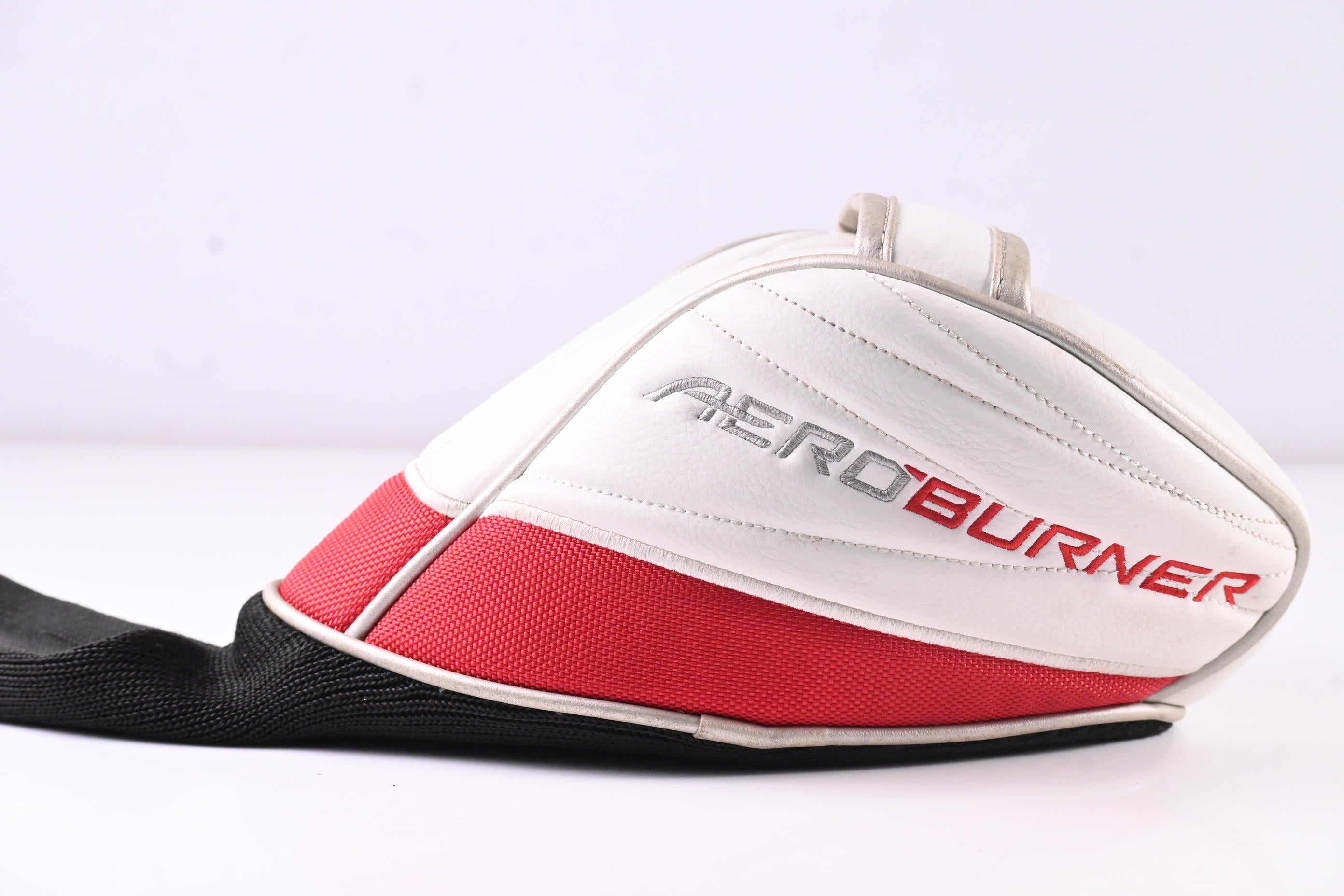 Left Hand Taylormade Aeroburner Driver / 9.5 Degree / Senior Flex Speed Rul-Z 50
