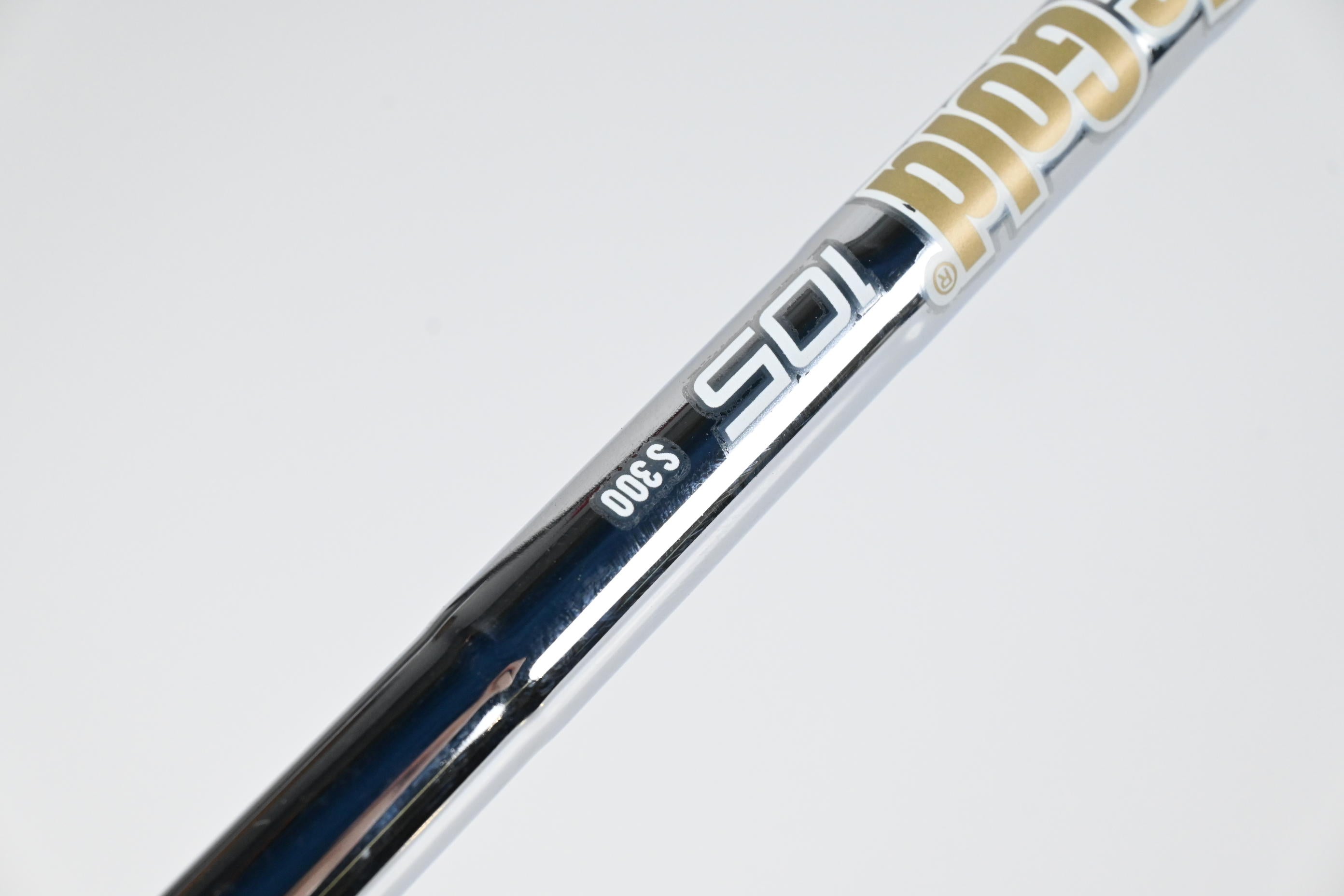 Taylormade P790 2023 #4 Iron / 21 Degree / Stiff Flex Dynamic Gold 105 S300