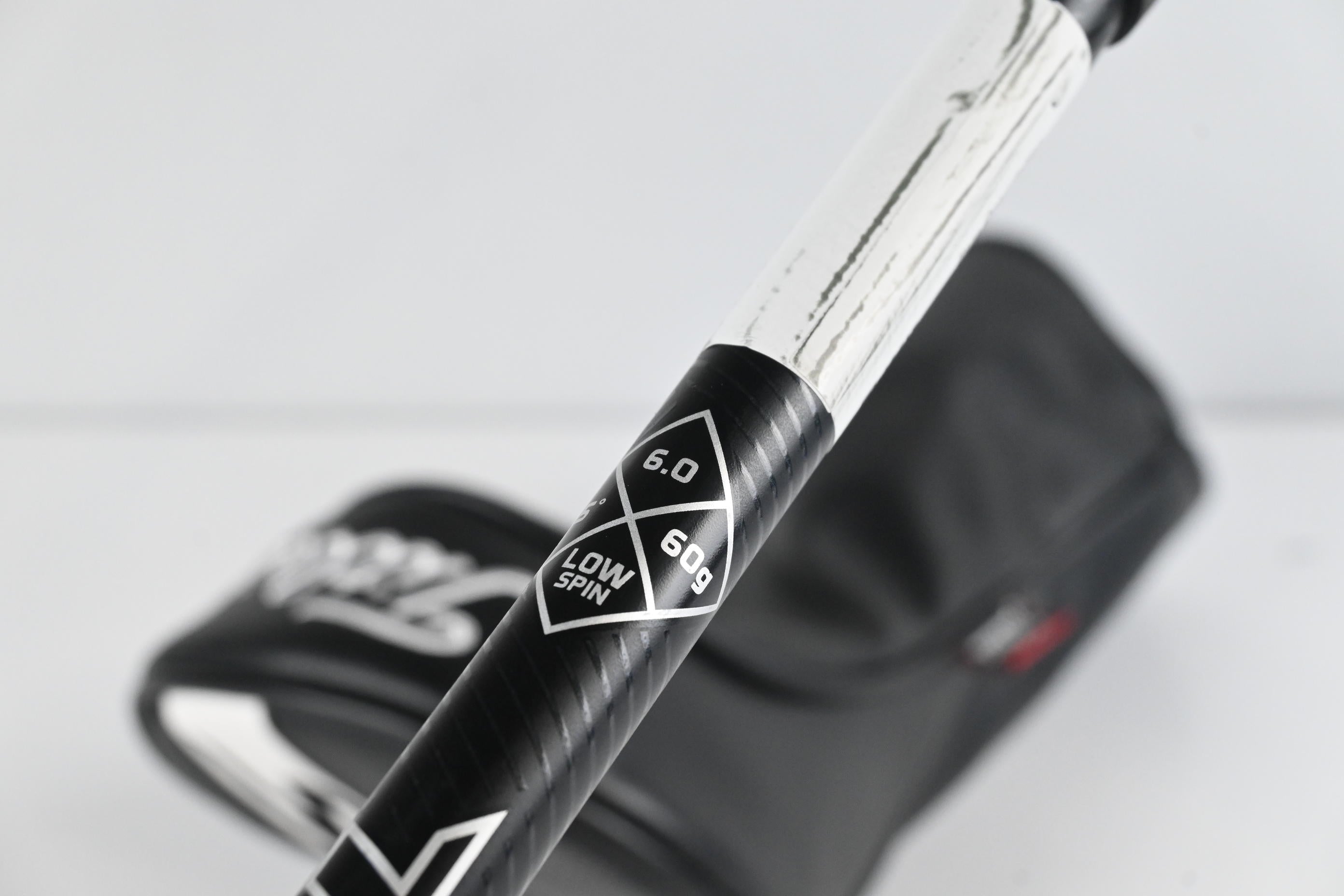 Titleist GTS2 Driver / 10 Degree / Stiff Flex Project X Titan Black 60 Shaft
