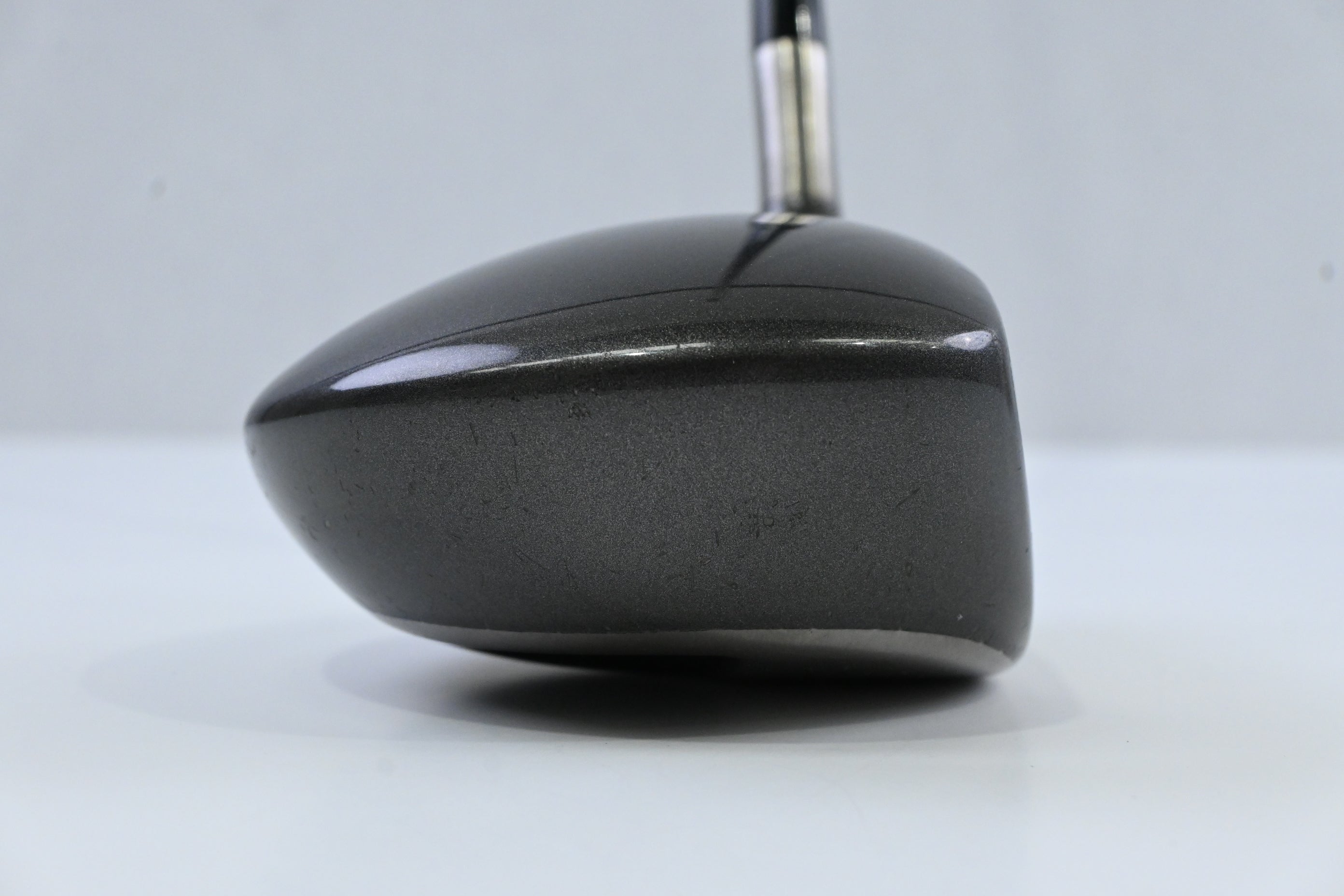 Titleist 975 J Driver / 8.5 Degree / Stiff Flex Graphite Design YS-6 Shaft