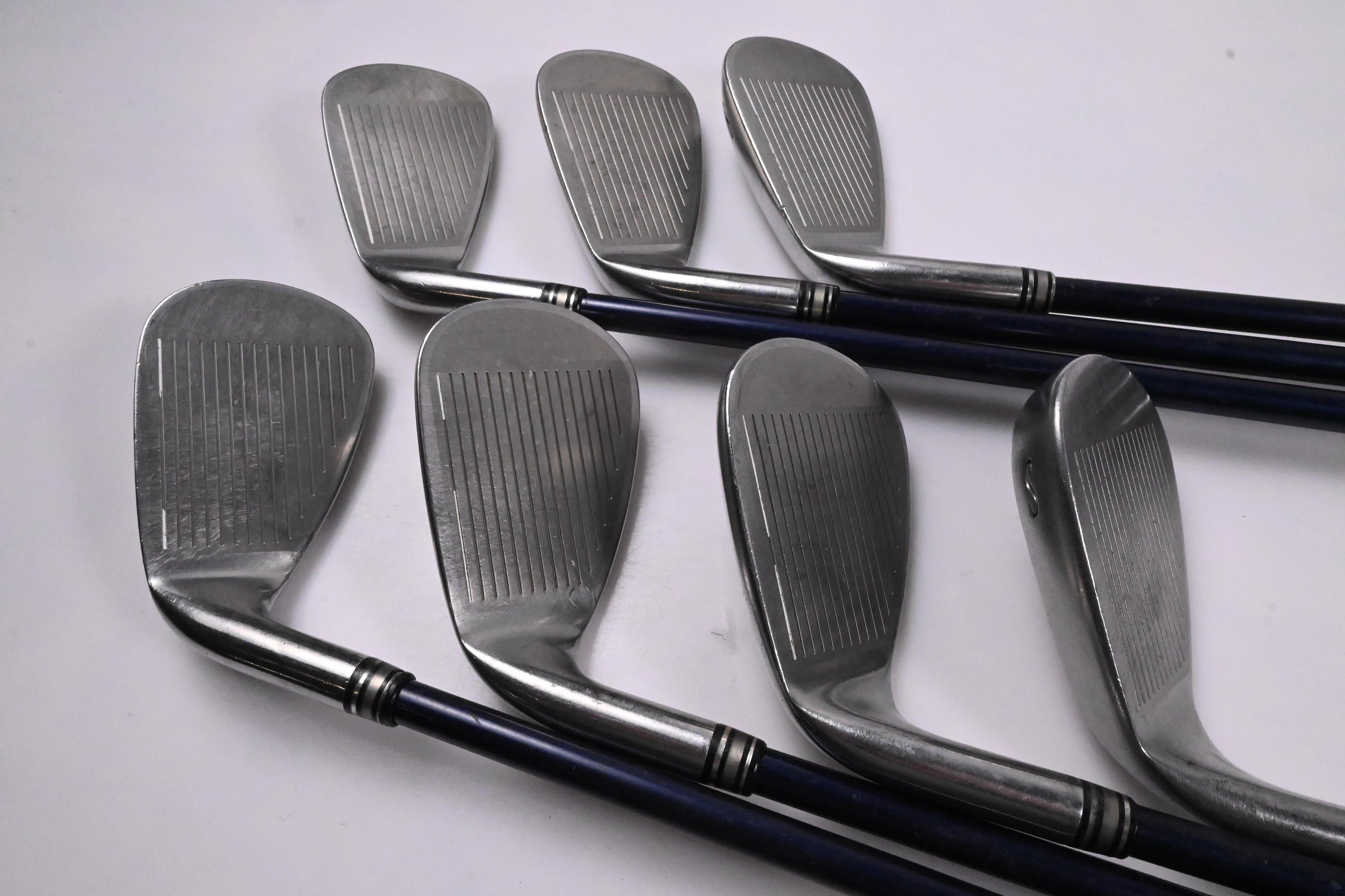 XXIO X Irons / 6-PW+GW+SW / Regular Flex XXIO MP 1000 49 Shafts