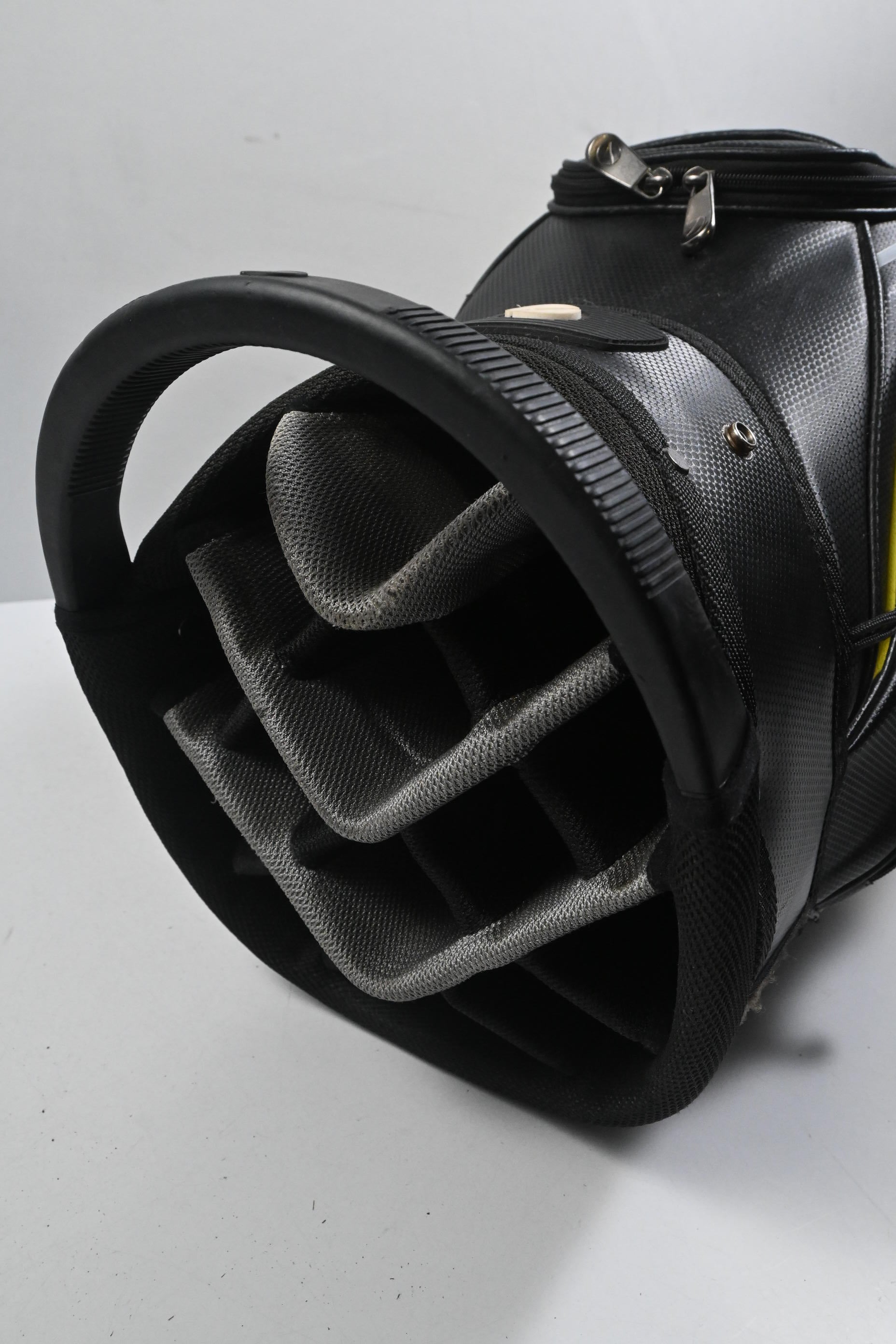 Motocaddy Pro Series Cart Bag / 14-Way Divider / Black, Yellow & Grey