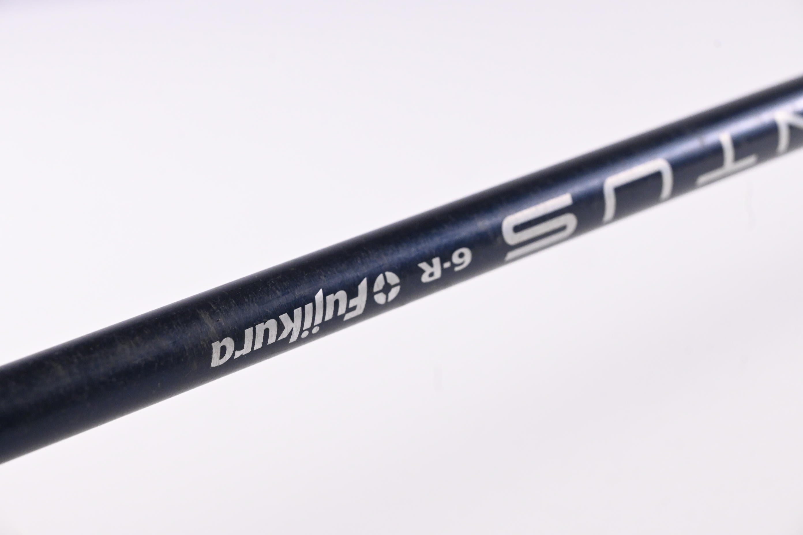 Taylormade SIM2 Max #4 Hybrid / 22 Degree / Regular Flex Ventus Blue 6 Shaft