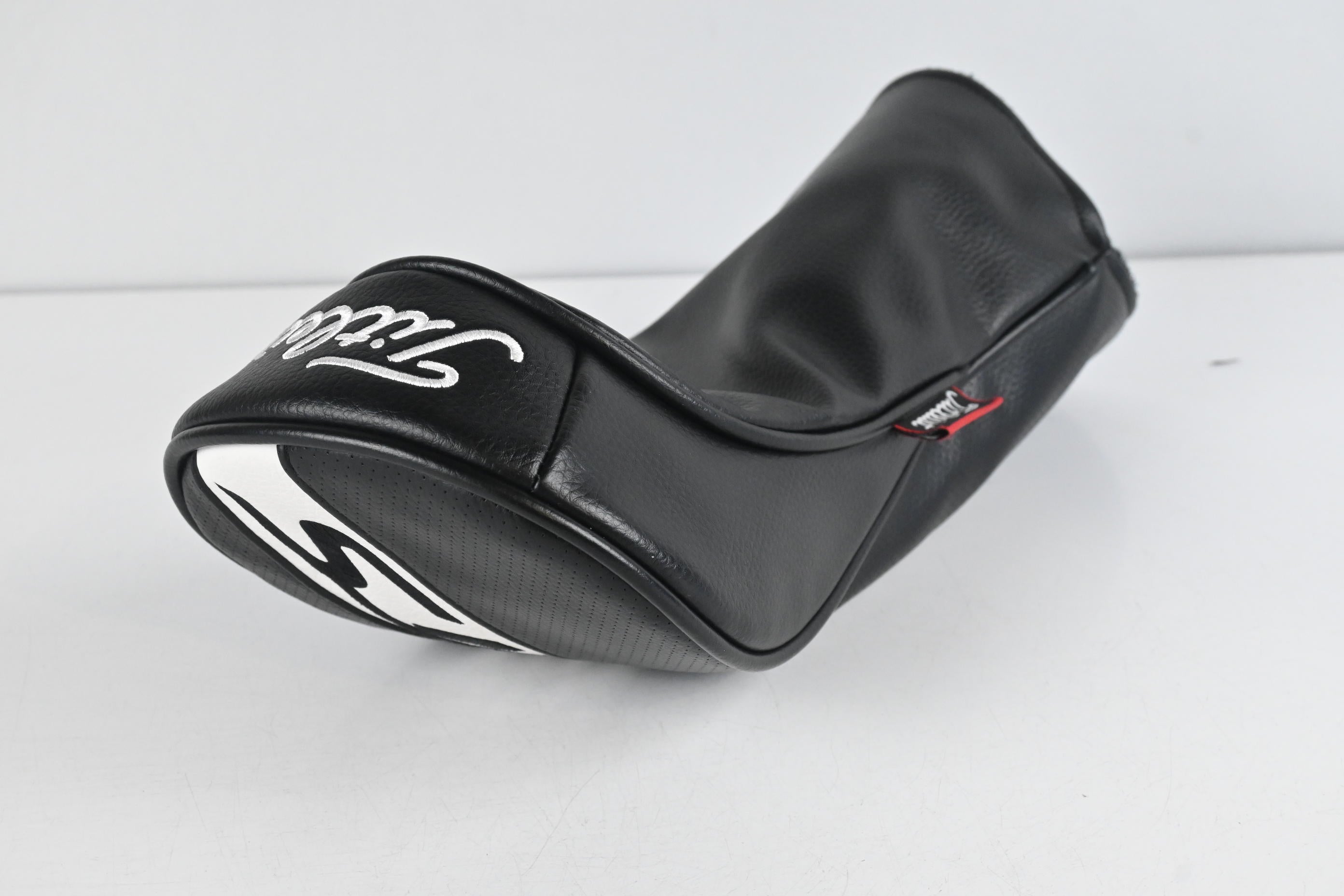 Titleist GTS2 Driver / 10 Degree / Stiff Flex Project X Titan Black 60 Shaft