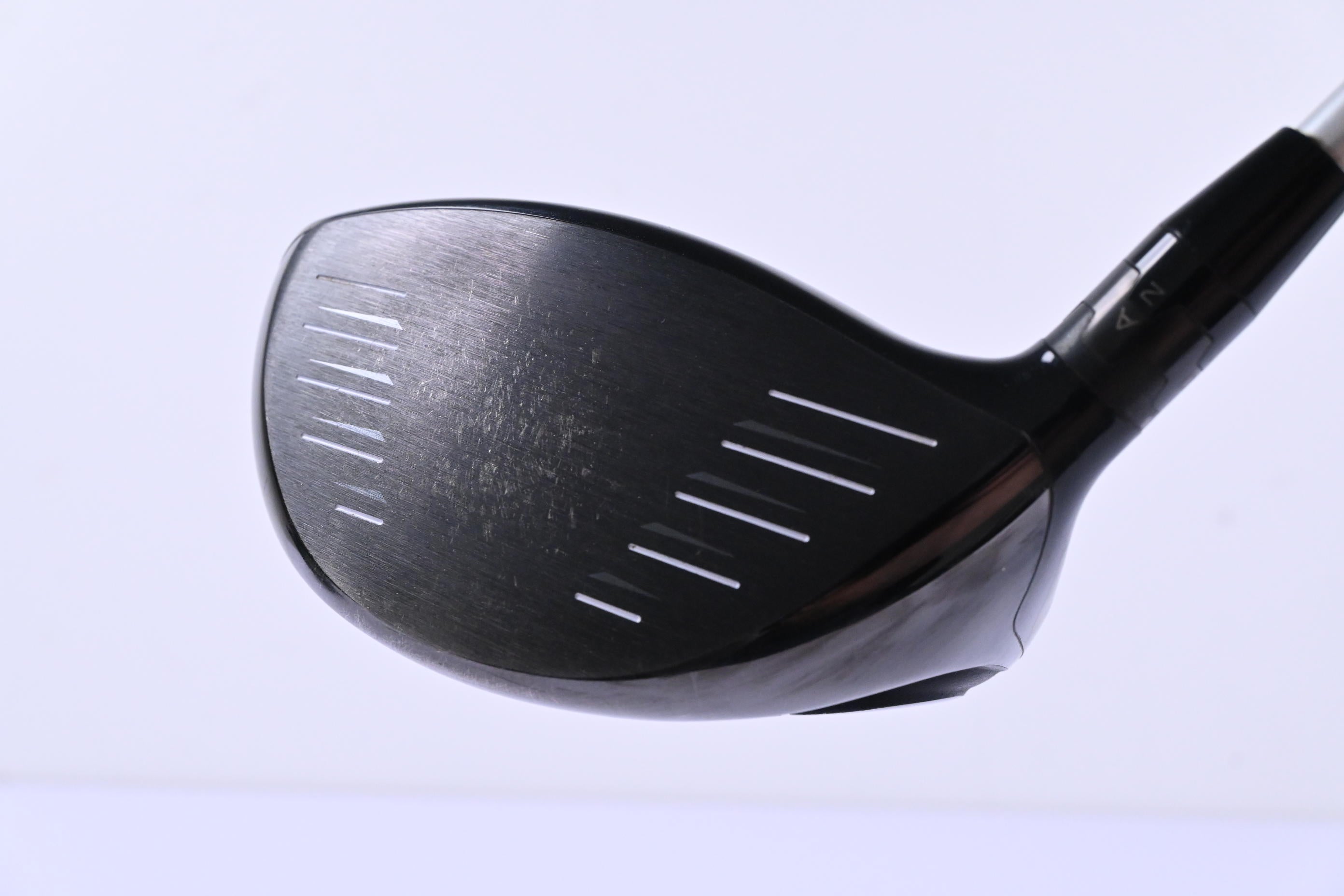 Titleist 915 D3 Driver / 9.5 Degree / Stiff Flex Aldila Rogue 70 Shaft