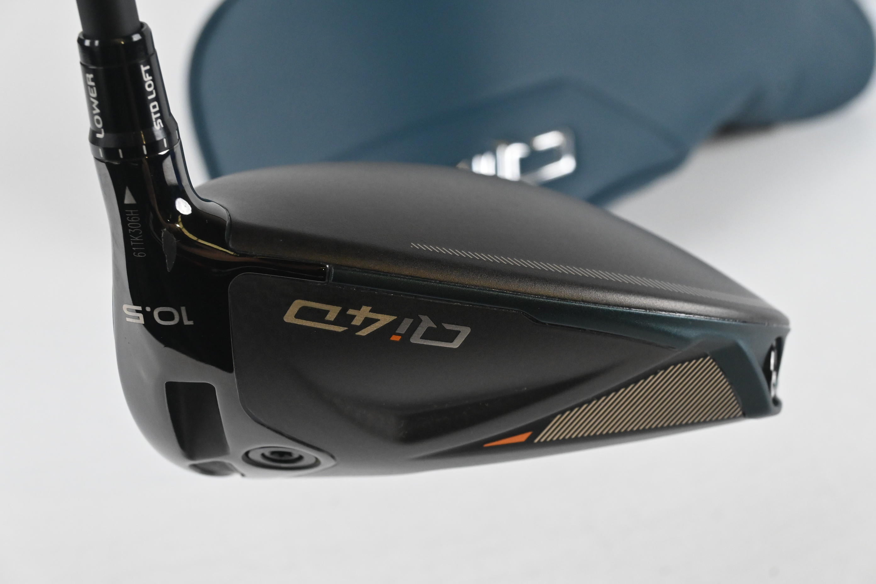 Taylormade Qi4D Driver / 10.5 Degree / Stiff Flex Reax Blue 50 Shaft