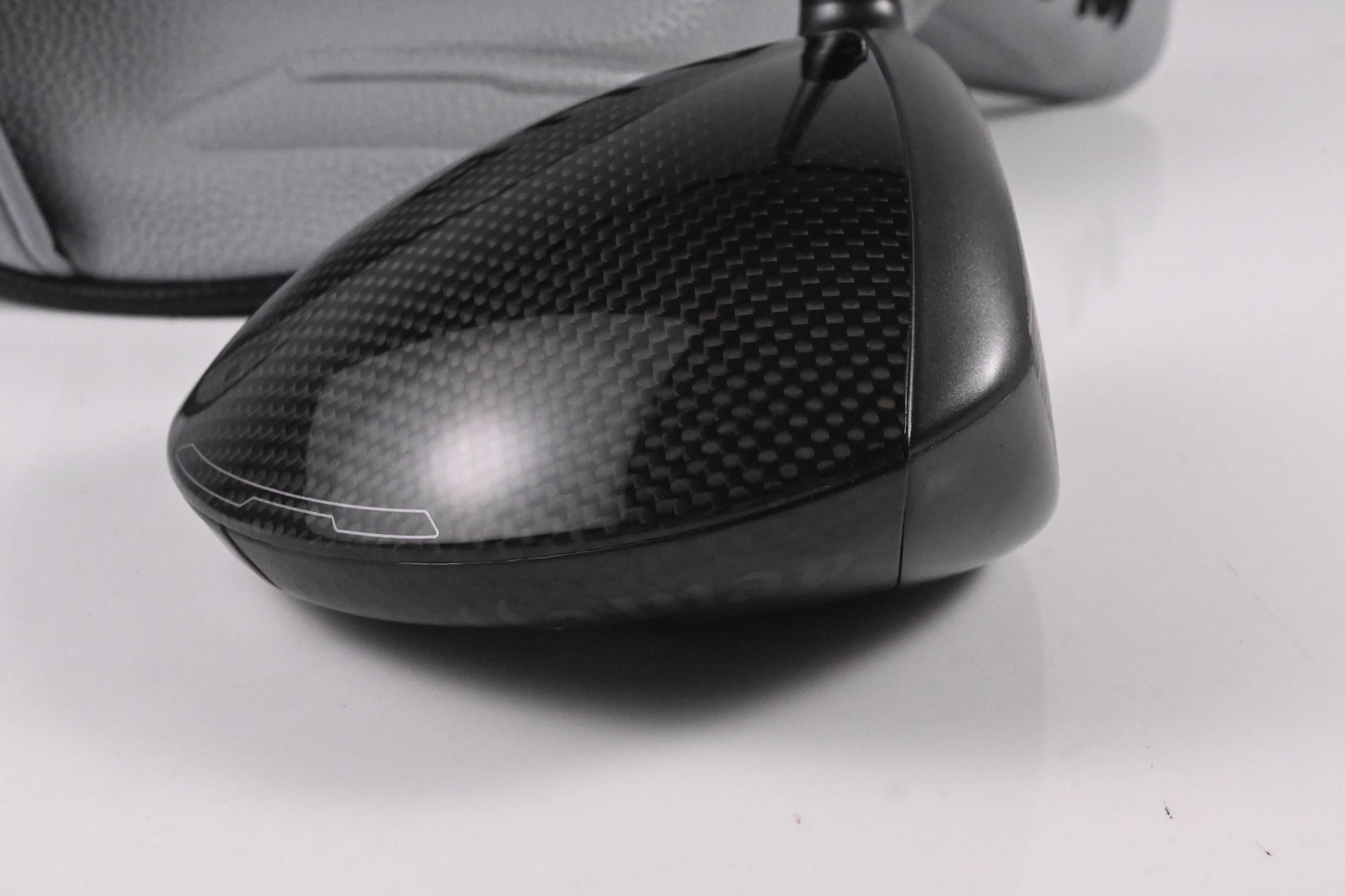Callaway Quantum Max Driver / 9 Degree / Stiff Flex Denali Frost Silver 60
