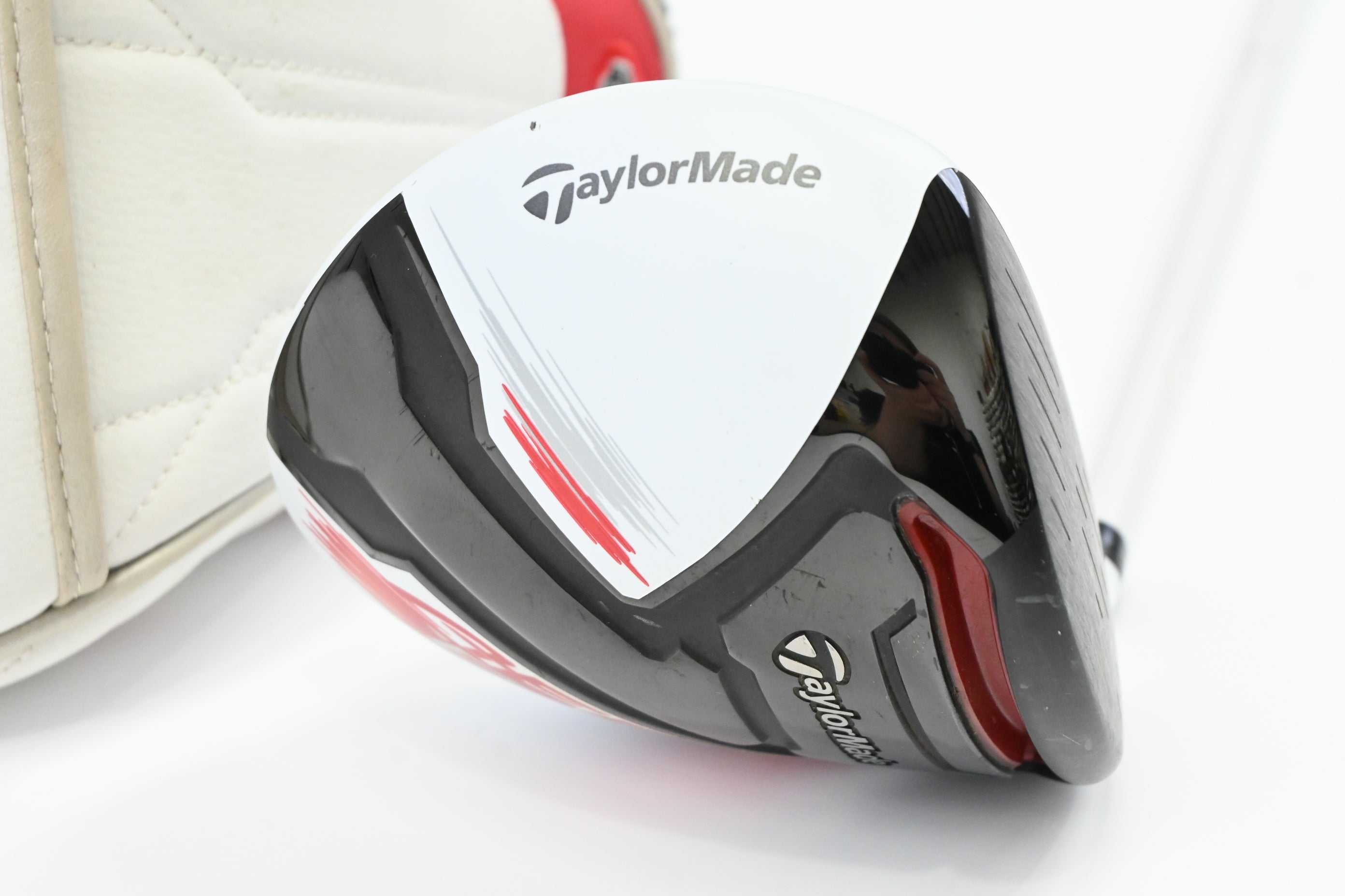 Taylormade Aeroburner Driver / 10.5 Degree / Regular Flex Matrix Speed Rul-Z 50