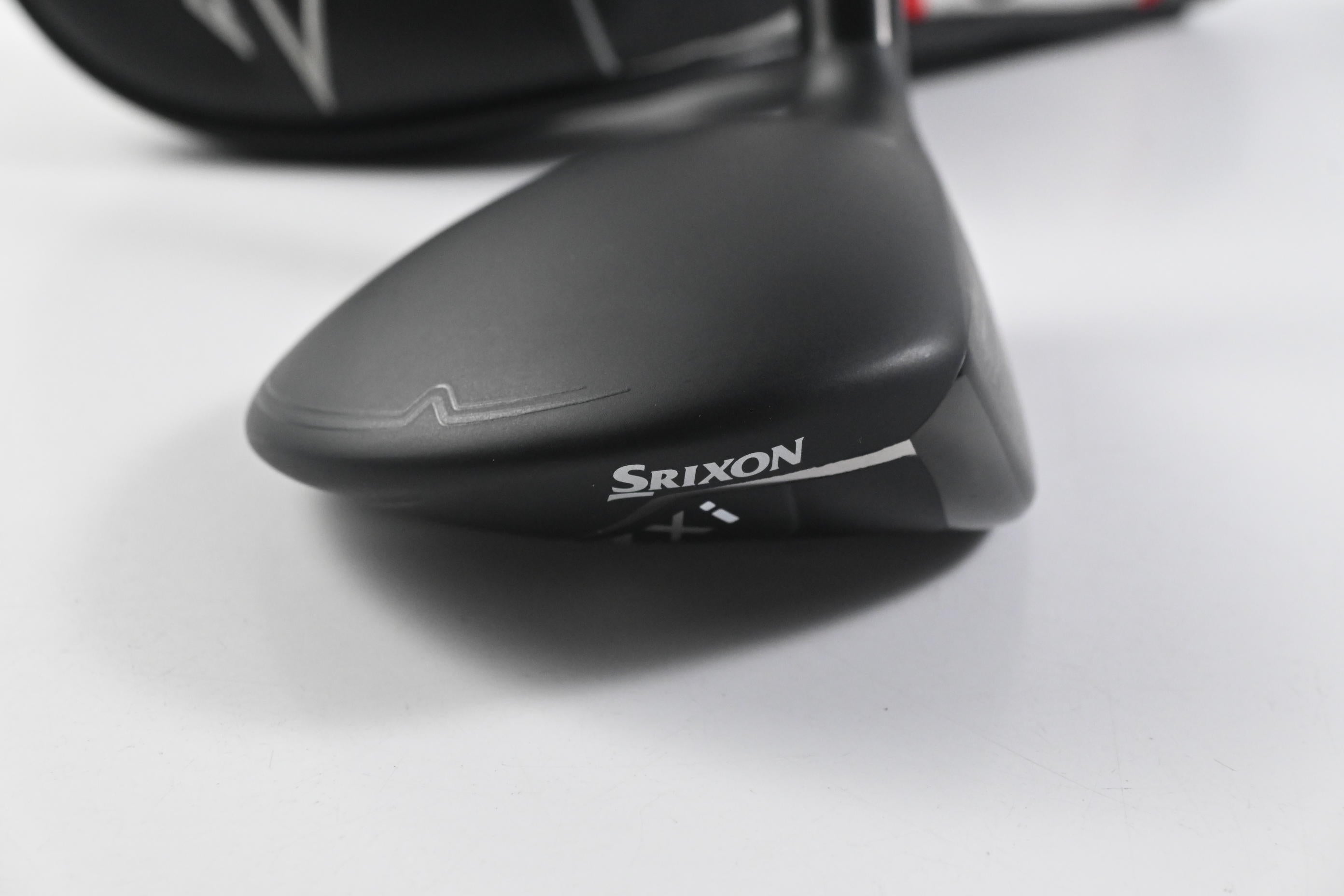 Srixon ZXi #5 Wood / 18 Degree / Regular Flex Fujikura Ventus TR Blue 6 Shaft