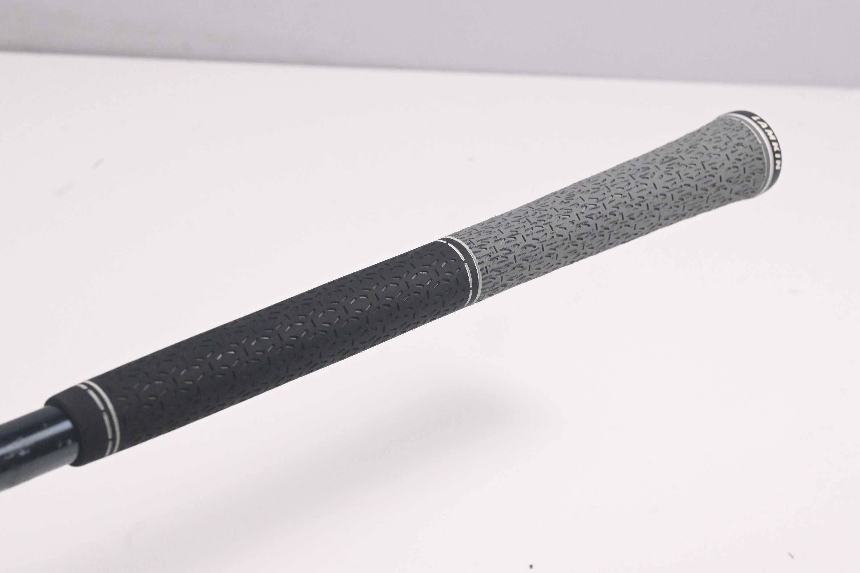 UST Mamiya LIN-Q M40X Red 5 Driver Shaft / Regular F3 Flex / Mizuno Adapter