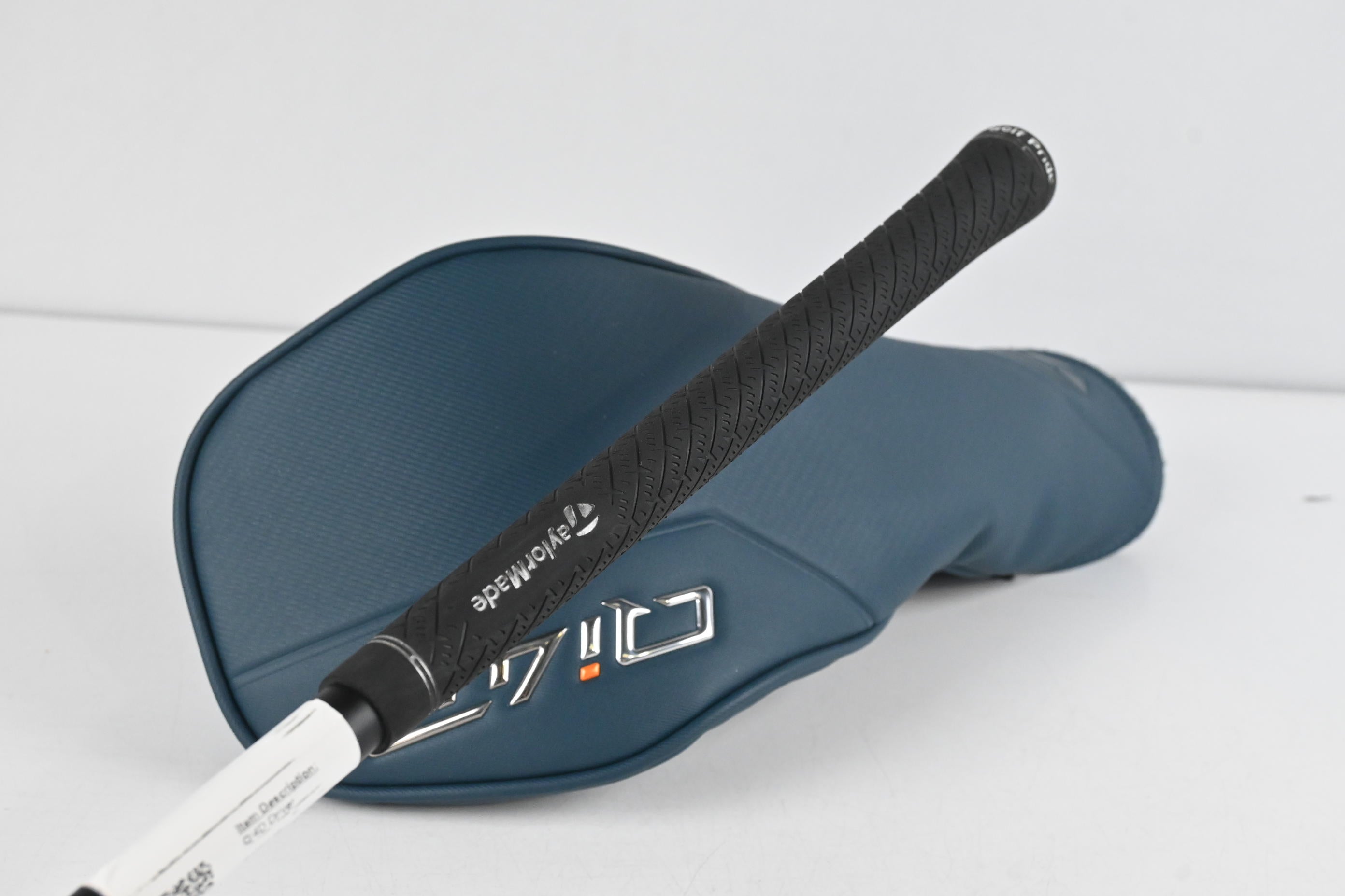 Taylormade Qi4D Driver / 10.5 Degree / Stiff Flex Reax Blue 50 Shaft