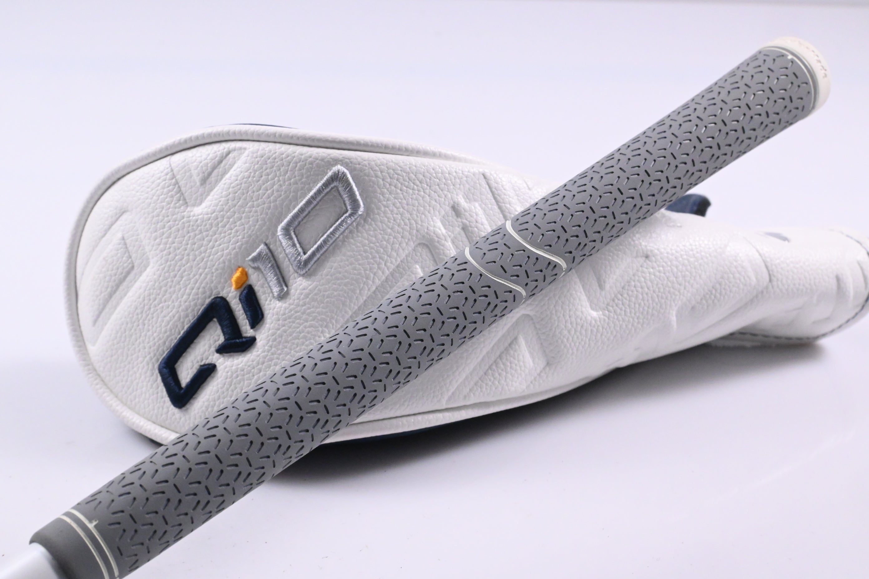 Ladies Taylormade Qi35 Max Lite #5 Hybrid / 27 Degree / Ladies Flex Air Speeder