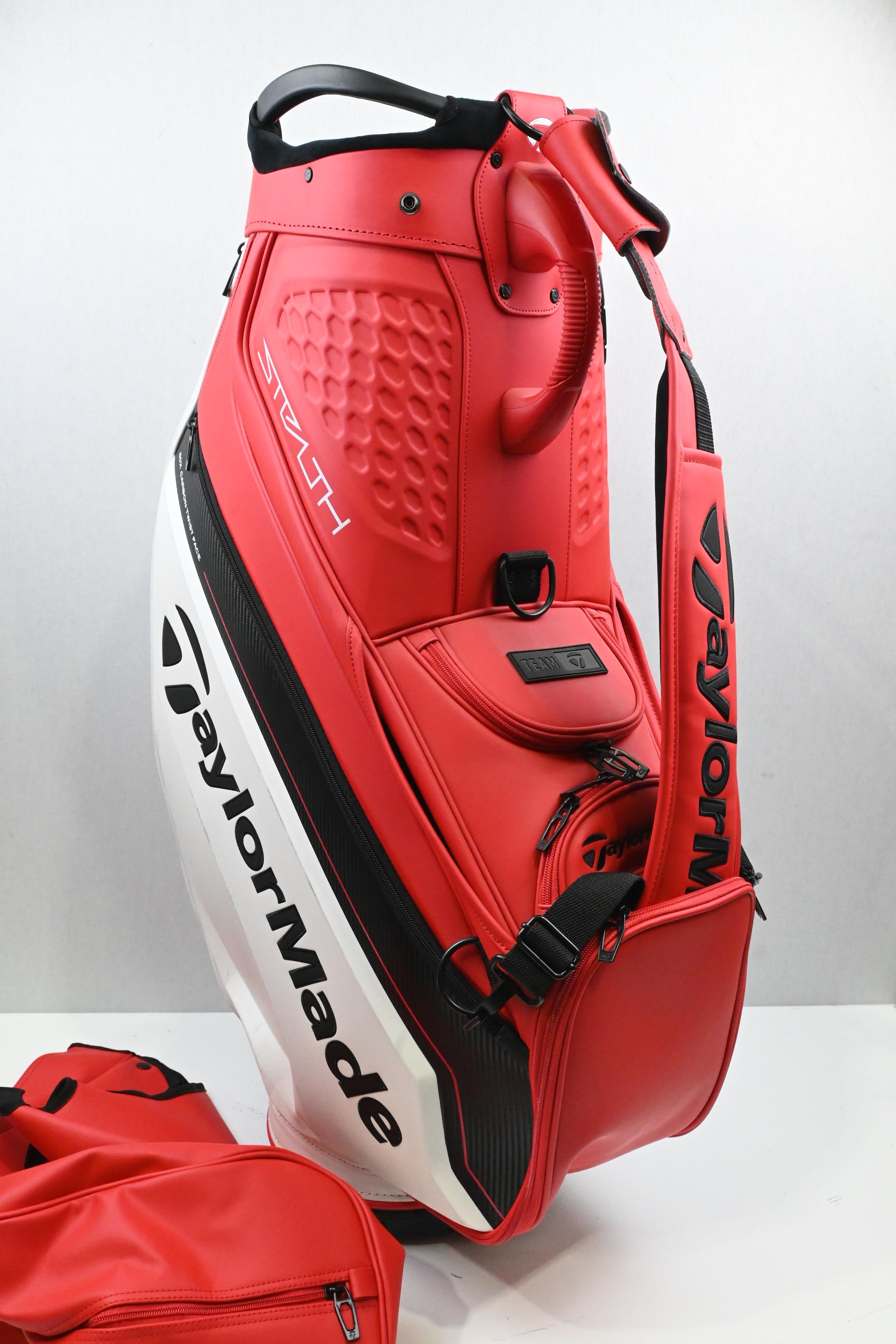 Taylormade Stealth Tour Bag / 6 Way Divider / Red, White & Black