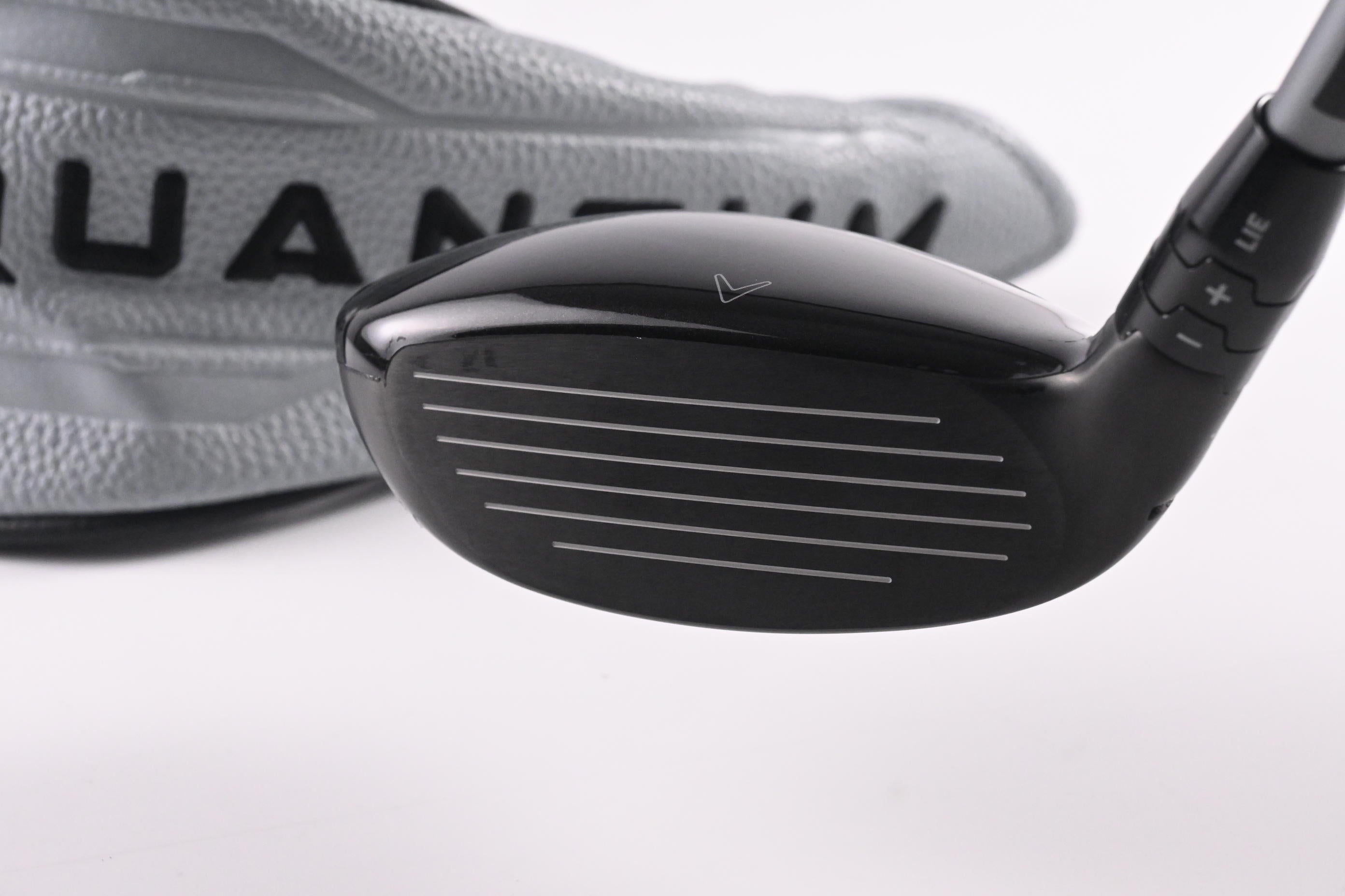 Callaway Quantum Max OS #5 Hybrid / 23 Degree / Regular Flex Denali Silver 60
