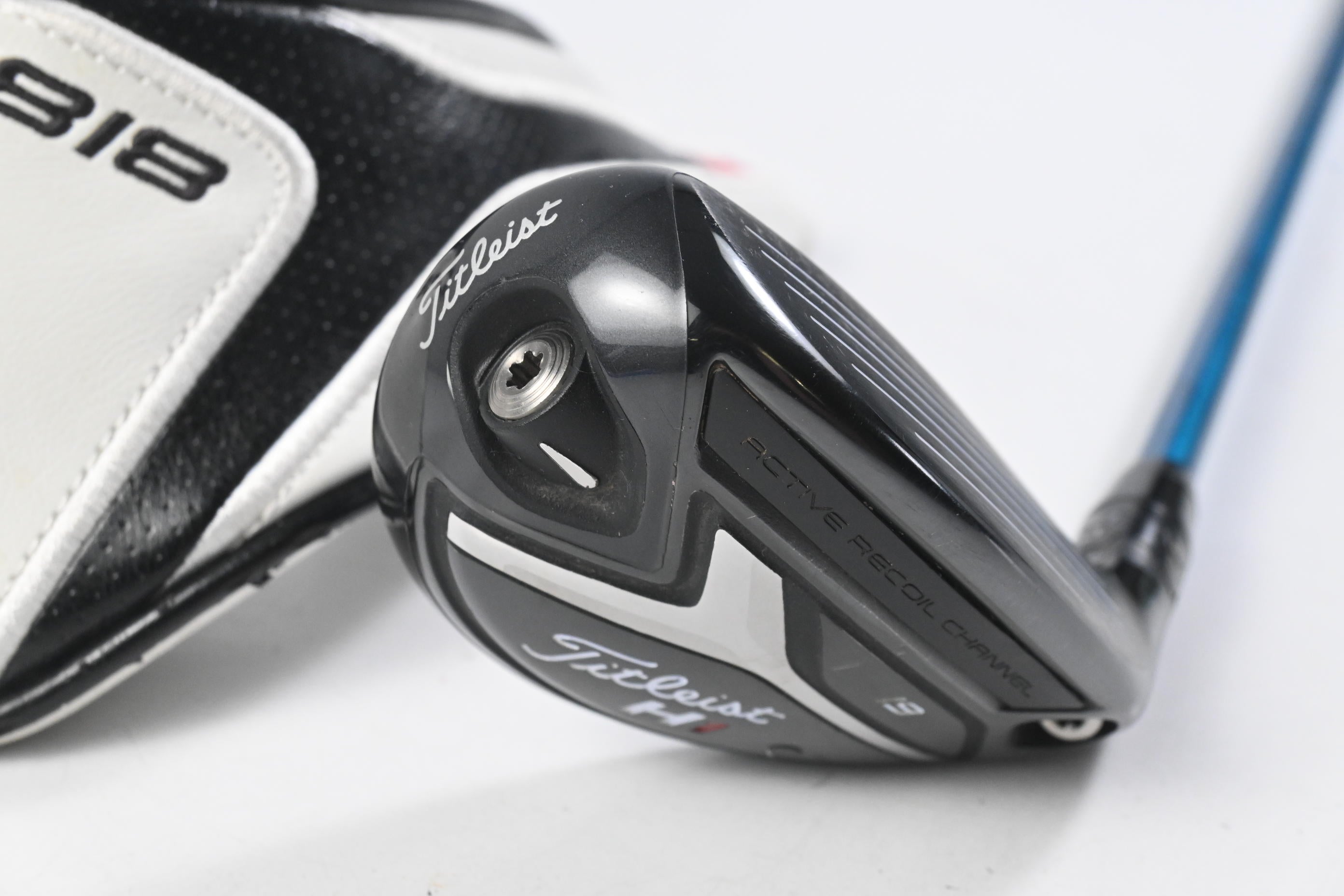Titleist 818 H1 #3 Hybrid / 19 Degree / Stiff Flex Project X Evenflow 85 Shaft