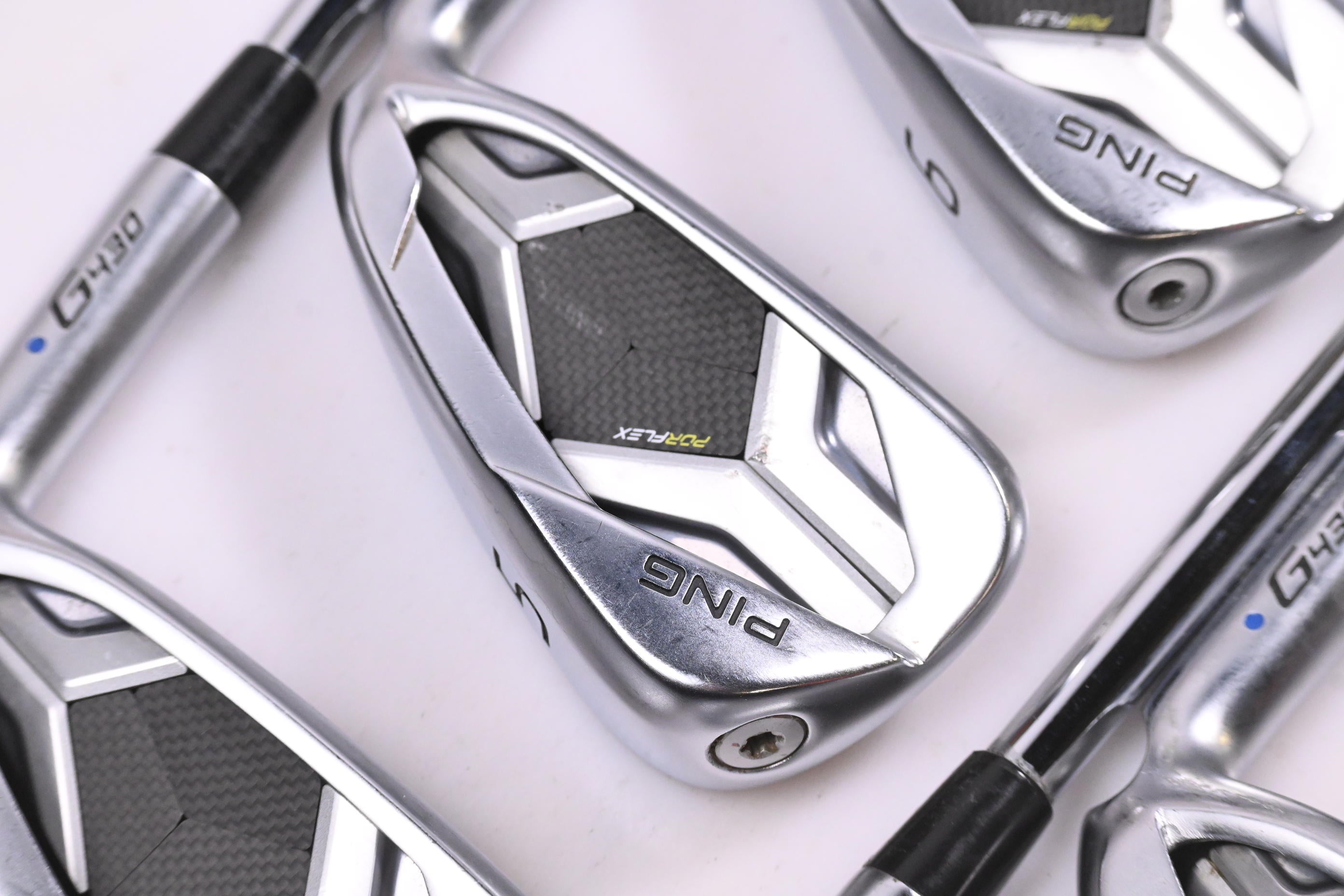 Ping G430 Irons / 4-PW+45° / Blue Dot / Regular Flex Ping AWT 2.0 Shafts