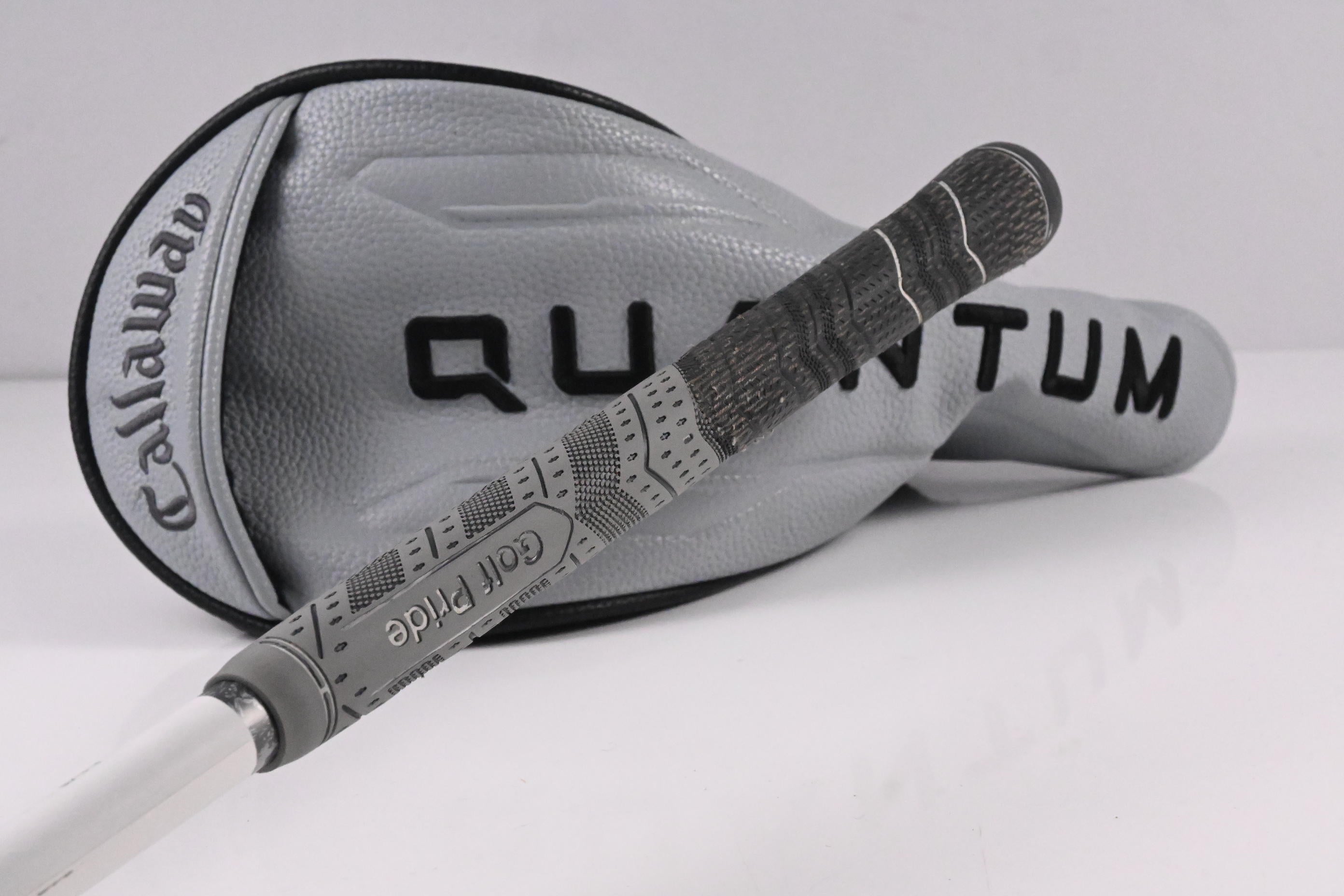 Callaway Quantum Max Driver / 9 Degree / Stiff Flex Denali Frost Silver 60