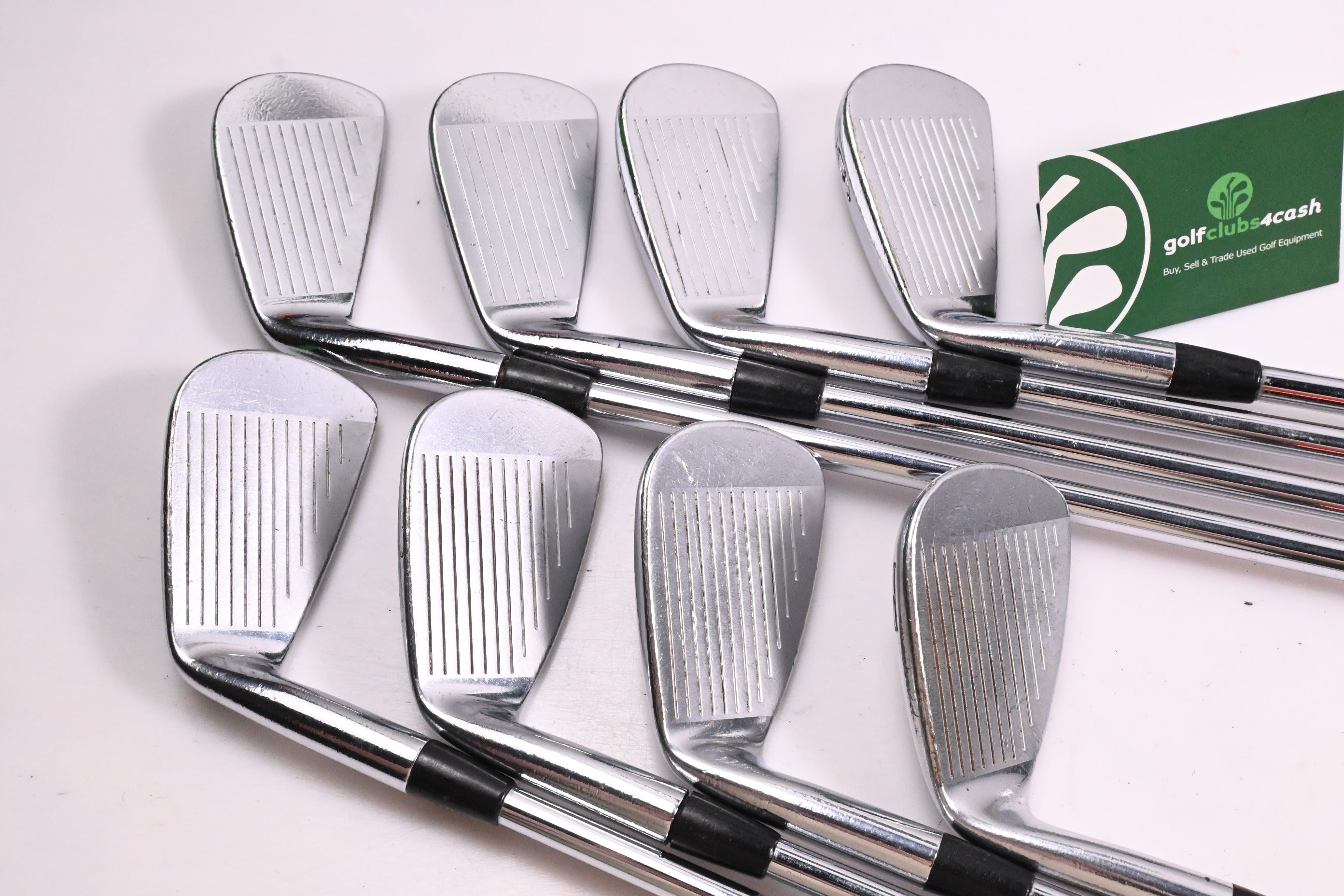 Titleist 690.CB Irons / 3-PW / Stiff Flex Dynamic Gold S300 Shafts