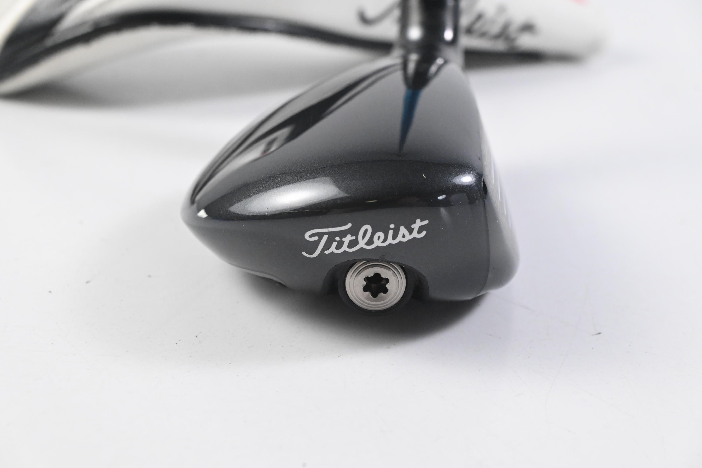 Titleist 818 H1 #3 Hybrid / 19 Degree / Stiff Flex Project X Evenflow 85 Shaft