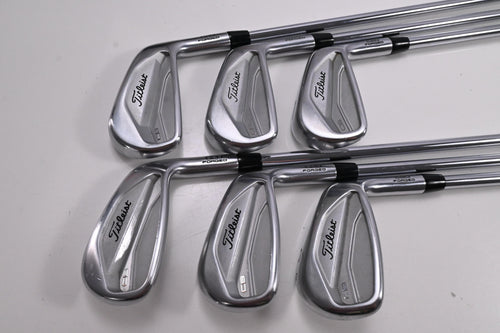 Titleist CB 620 Irons / 5-PW / Regular Flex AMT Red R300 Shafts