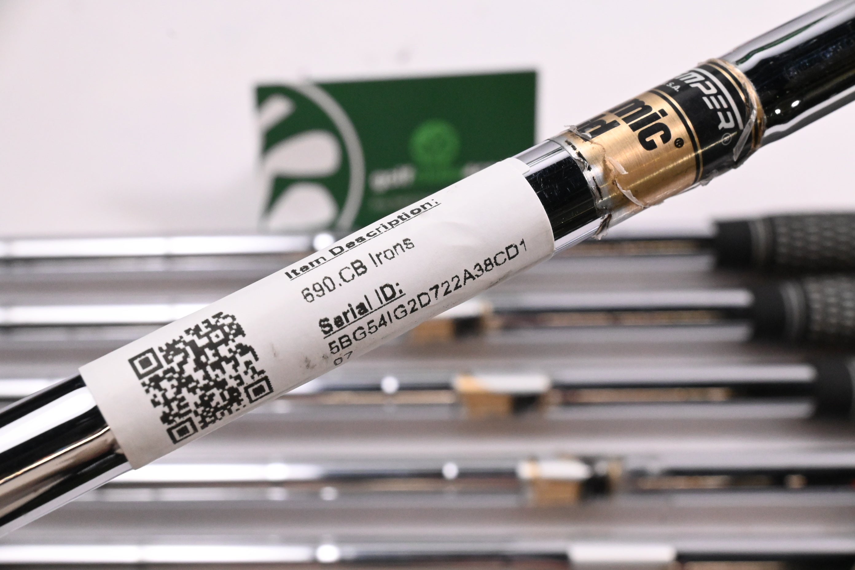 Titleist 690.CB Irons / 3-PW / Stiff Flex Dynamic Gold S300 Shafts