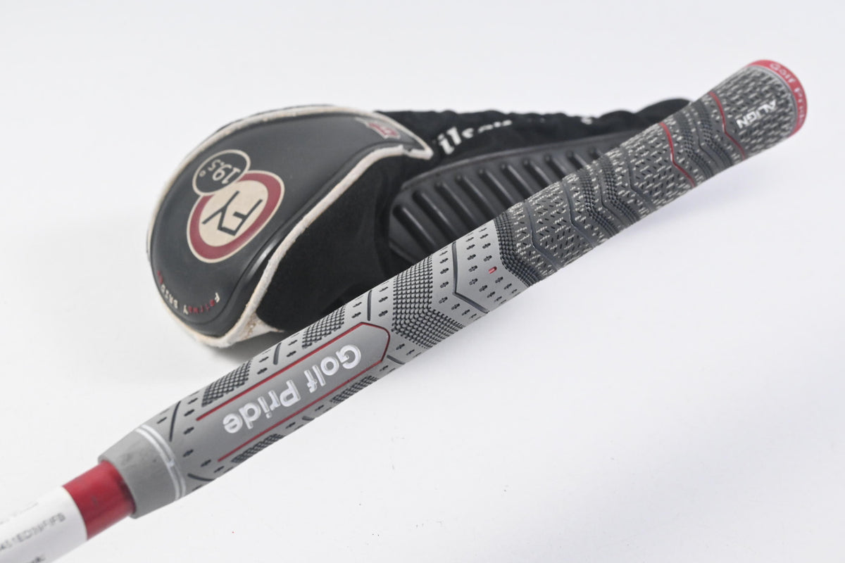 Wilson Fybrid #5 Wood / 19.5 Degree / Regular Flex Proforce V2 66 Shaft