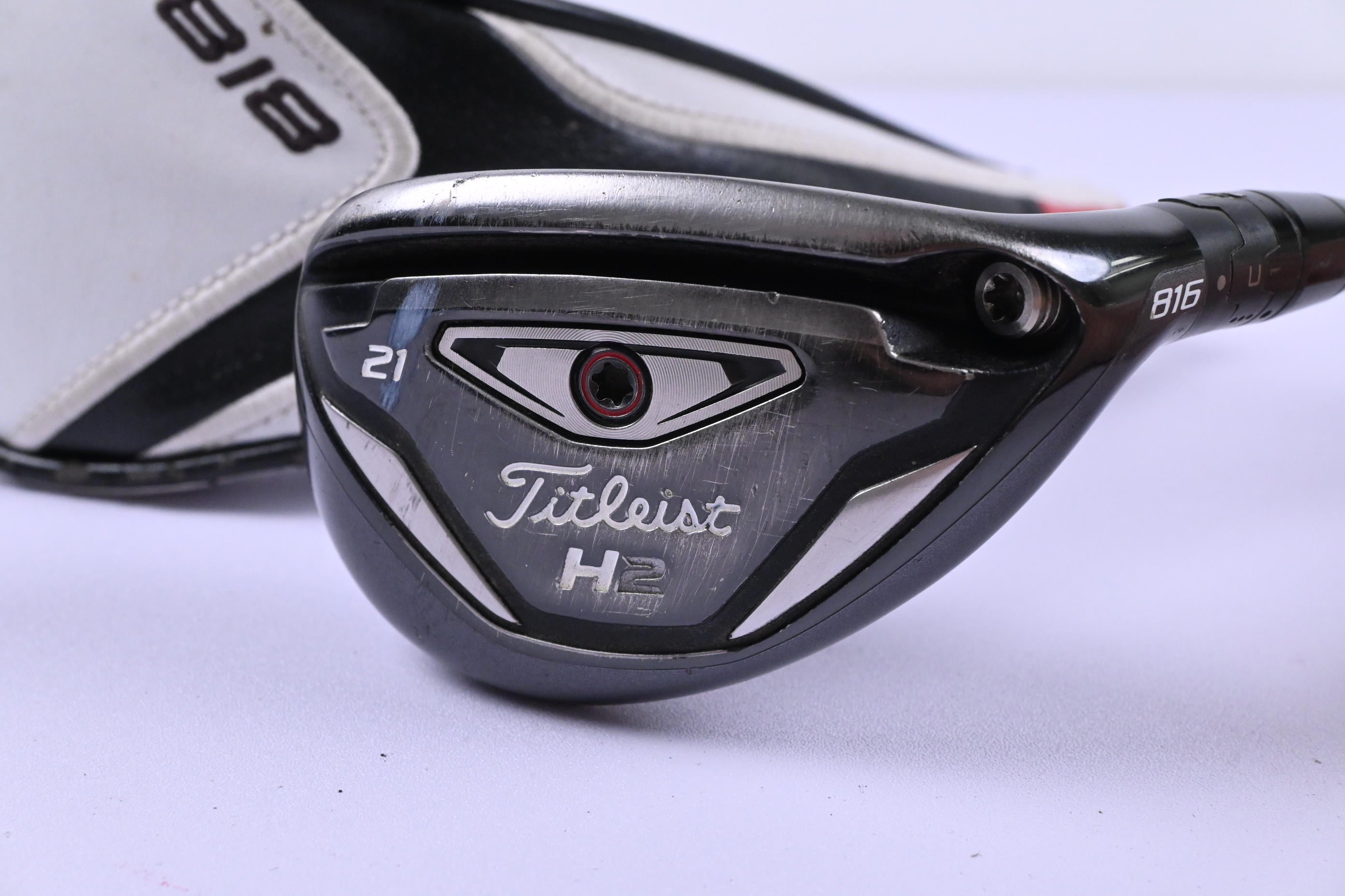 Titleist 816 H2 #3 Hybrid / 21 Degree / X-Flex Aldila Rogue Black 85 Shaft