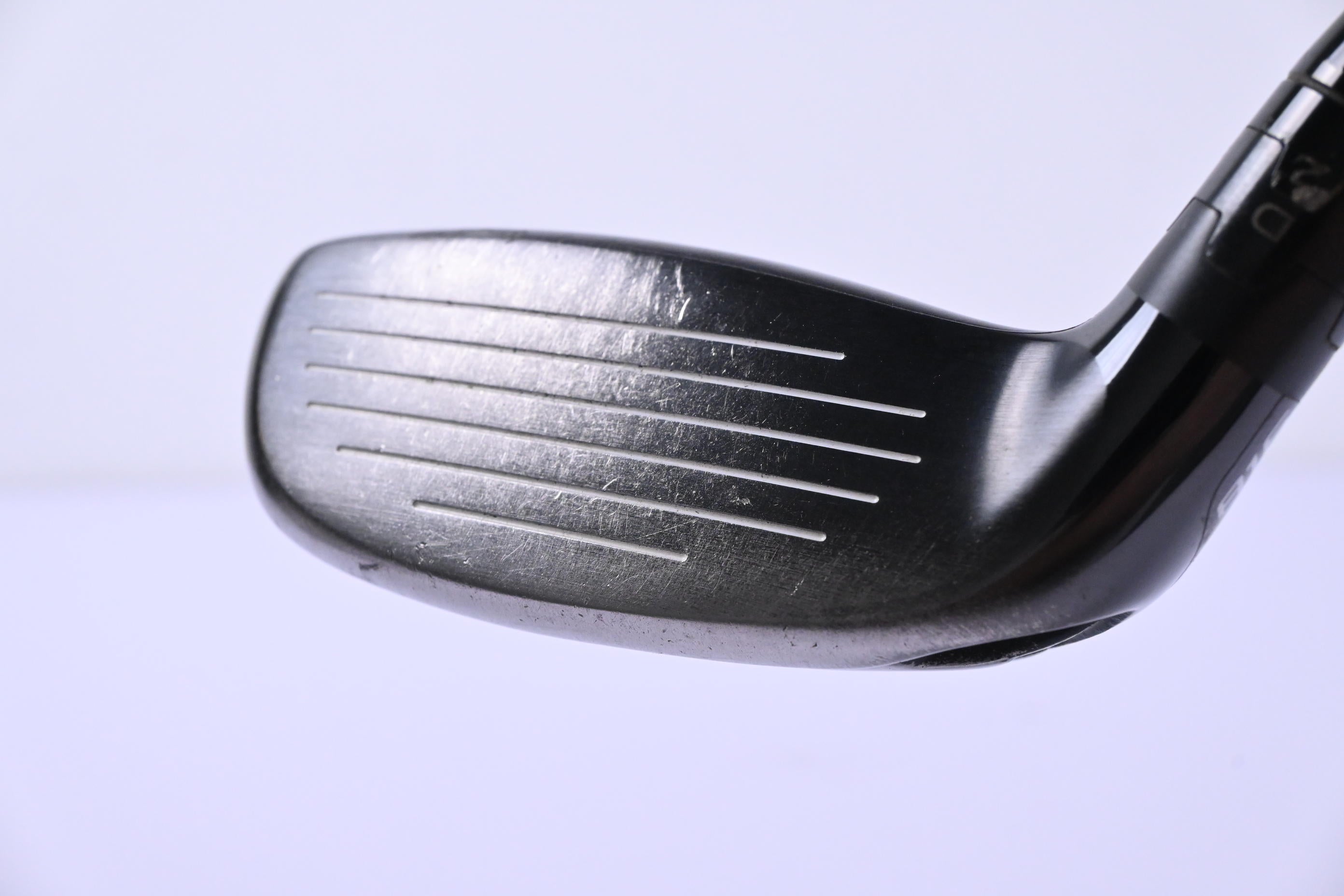 Titleist 816 H2 #3 Hybrid / 21 Degree / X-Flex Aldila Rogue Black 85 Shaft