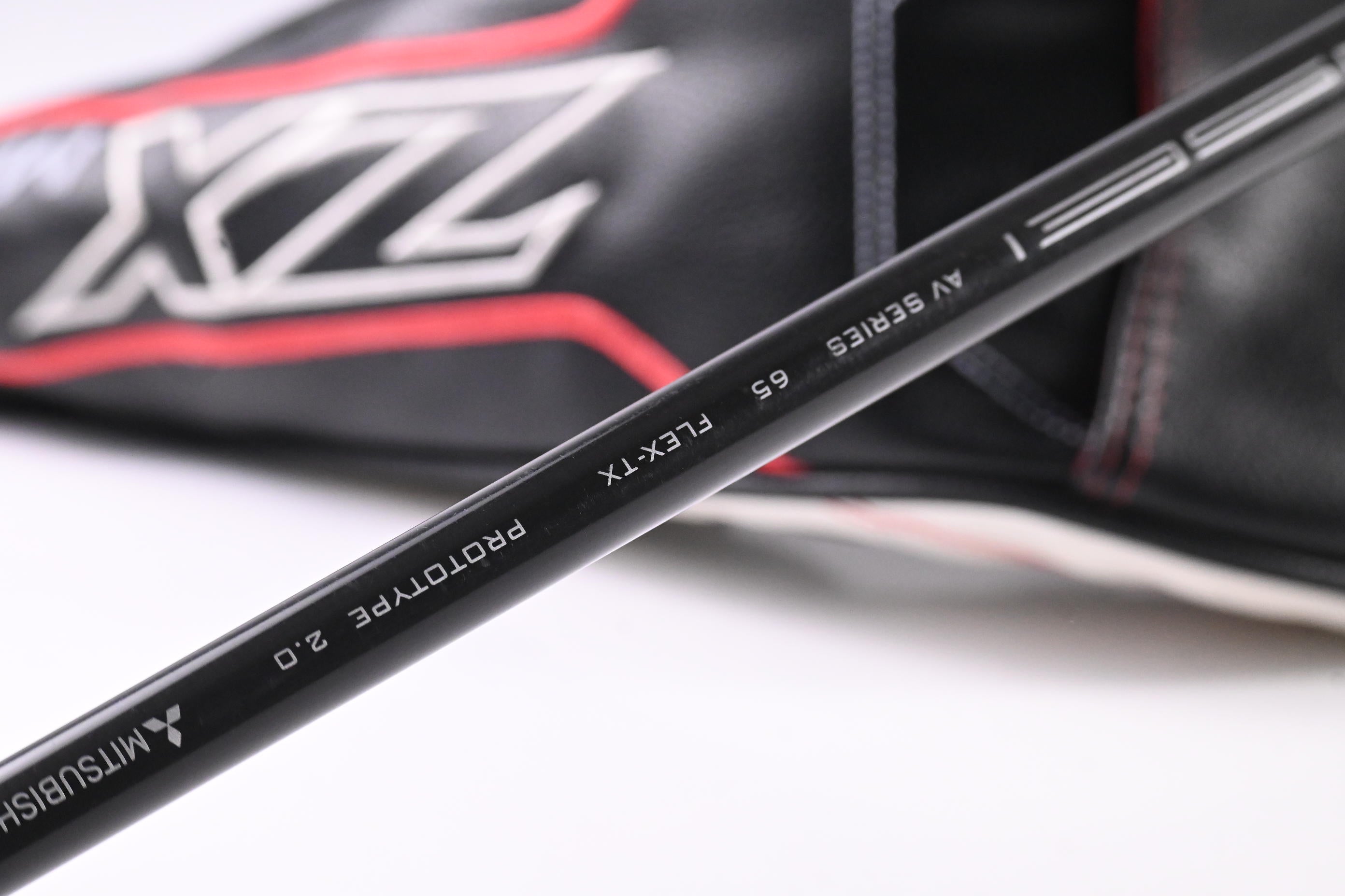Srixon ZX5 LS Mk II Driver 2023 / 10.5 Degree / TX- Flex Tensei AV Raw White 65