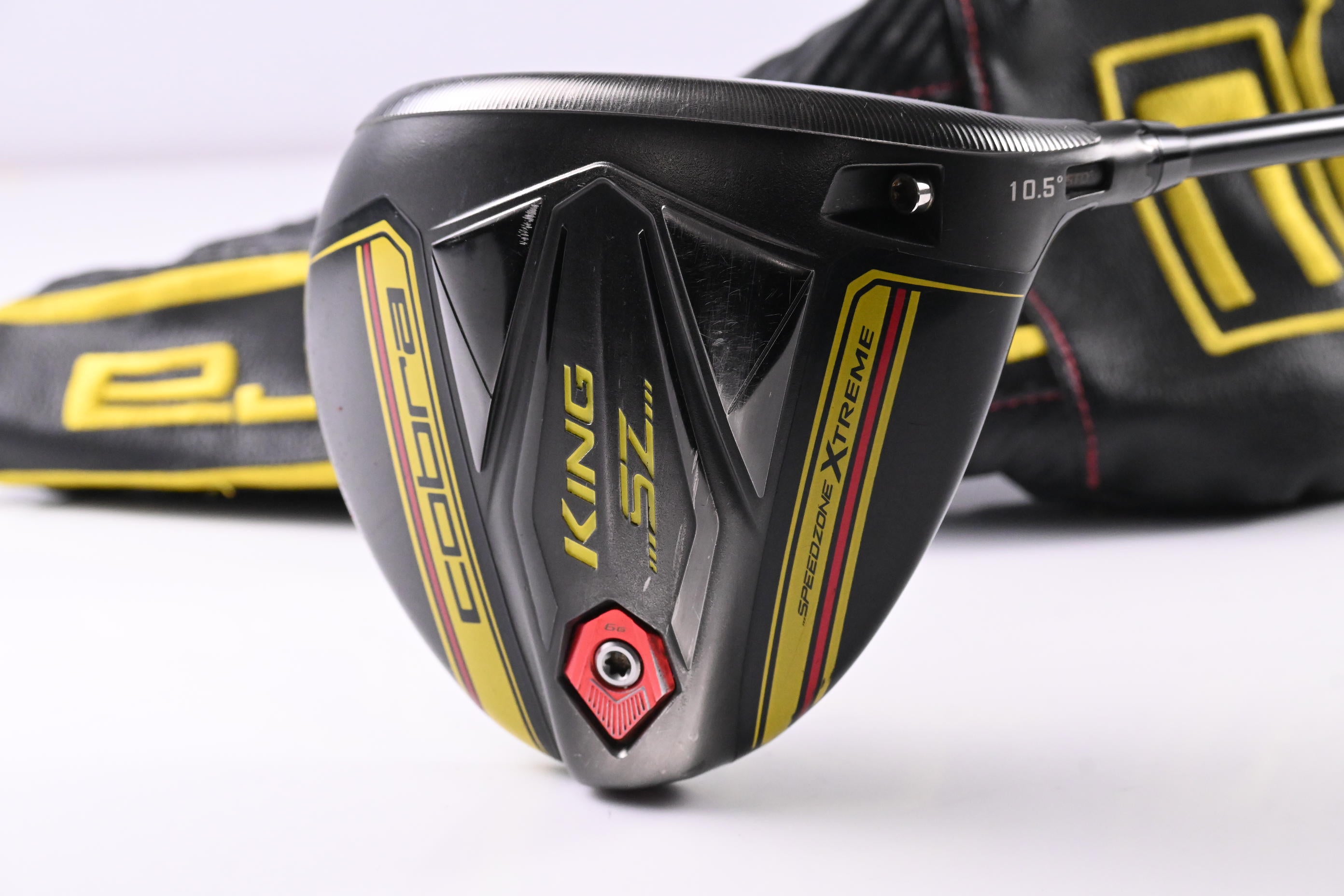 Cobra King Speedzone Driver / 10.5 Degree / Regular Flex UST Helium 5 Shaft