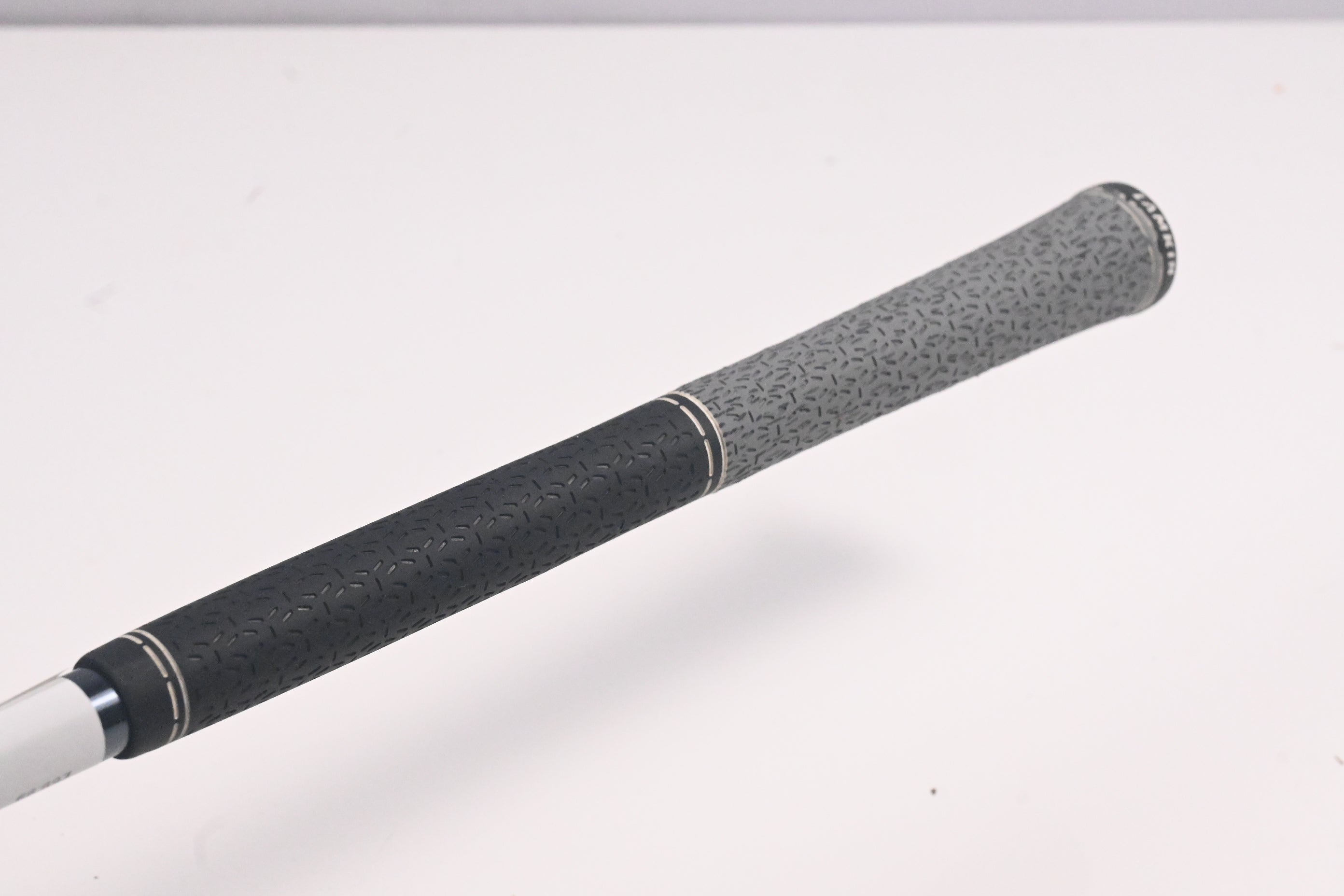 UST Mamiya LIN-Q M40X Red 5 Driver Shaft / Regular F3 Flex / Mizuno Adapter