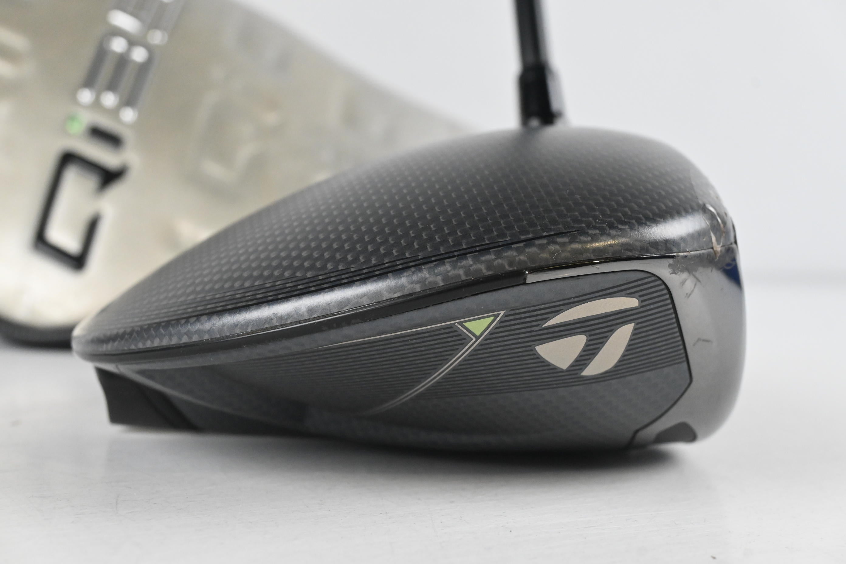 Taylormade Qi35 Driver / 9 Degree / Regular Flex Fujikura Ventus Blue 5 Shaft
