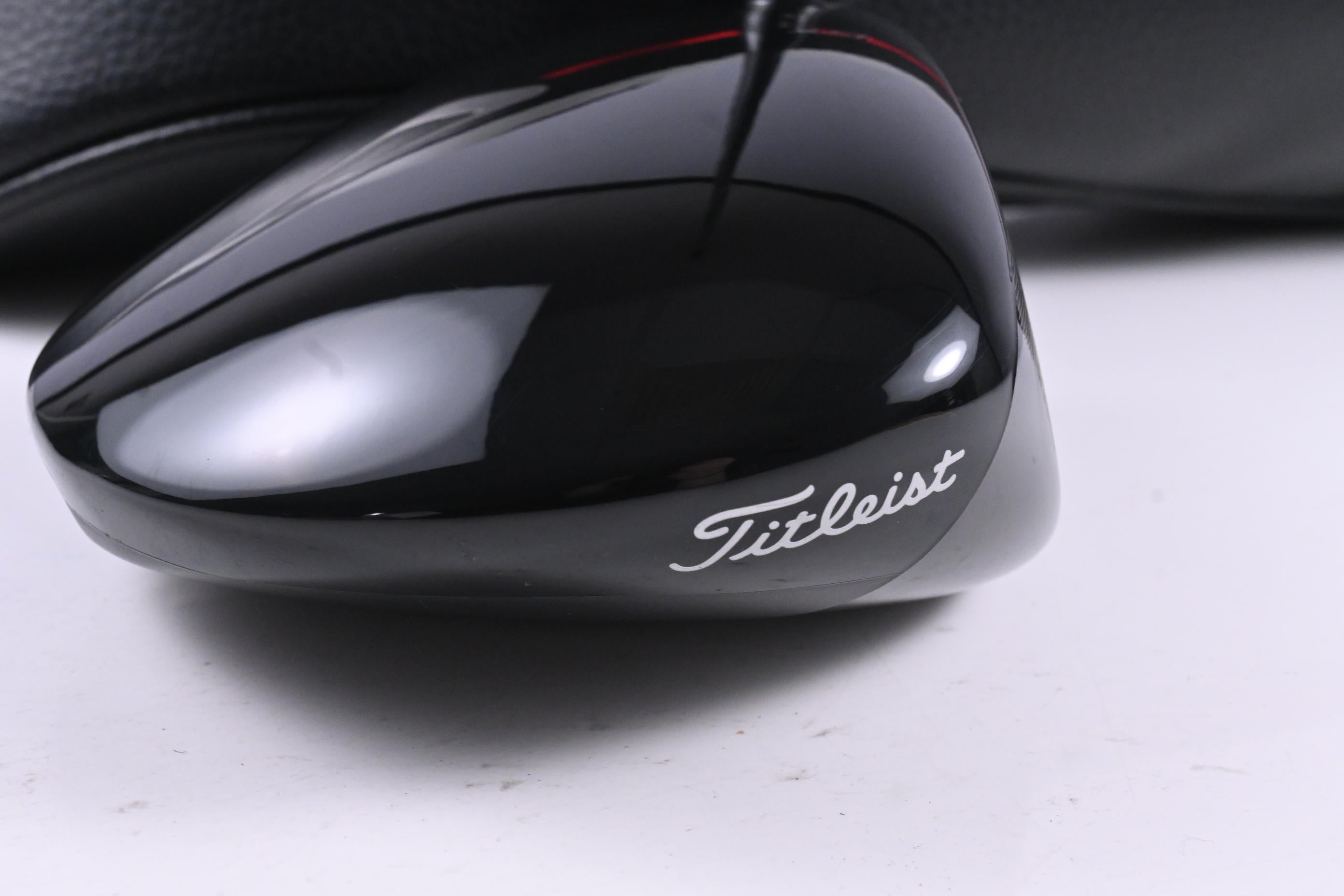 Titleist GT2 Driver / 10 Degree / Regular Flex Mitsubishi Tensei 1K Blue 55