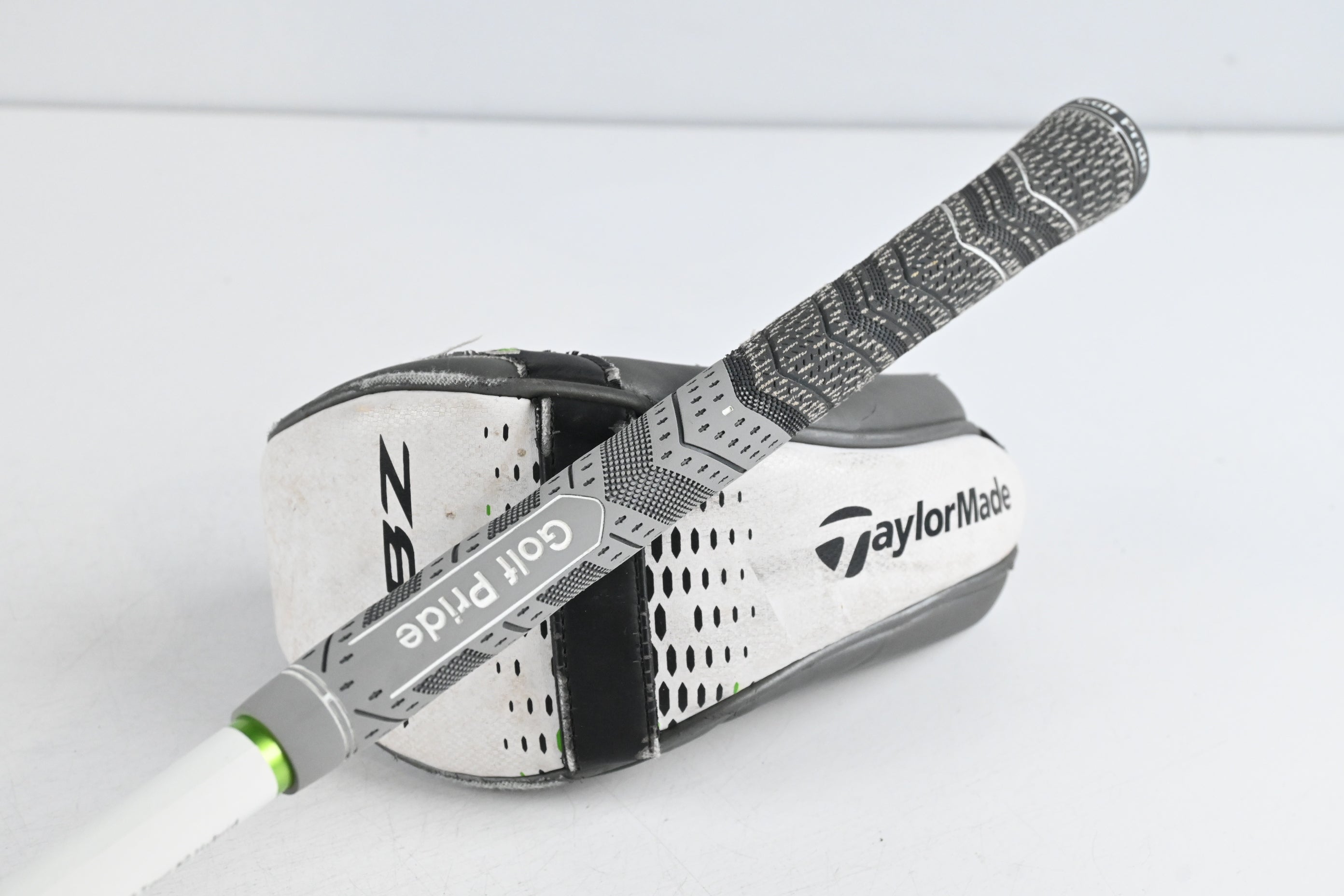 Taylormade RBZ Tour #2 Hybrid / 16.5 Degree / X-Flex Matrix Ozik Altus 85 Shaft