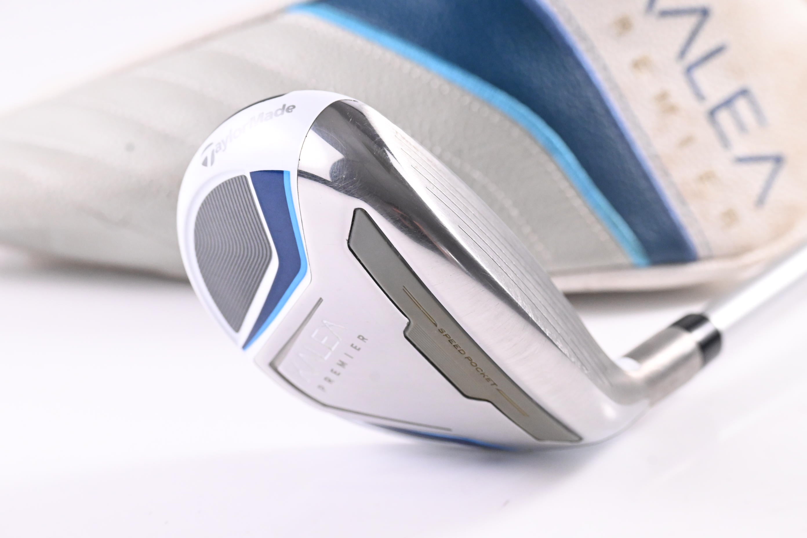 Ladies Taylormade Kalea Premier #6 Hybrid / 31 Degree / Ladies Flex Kalea