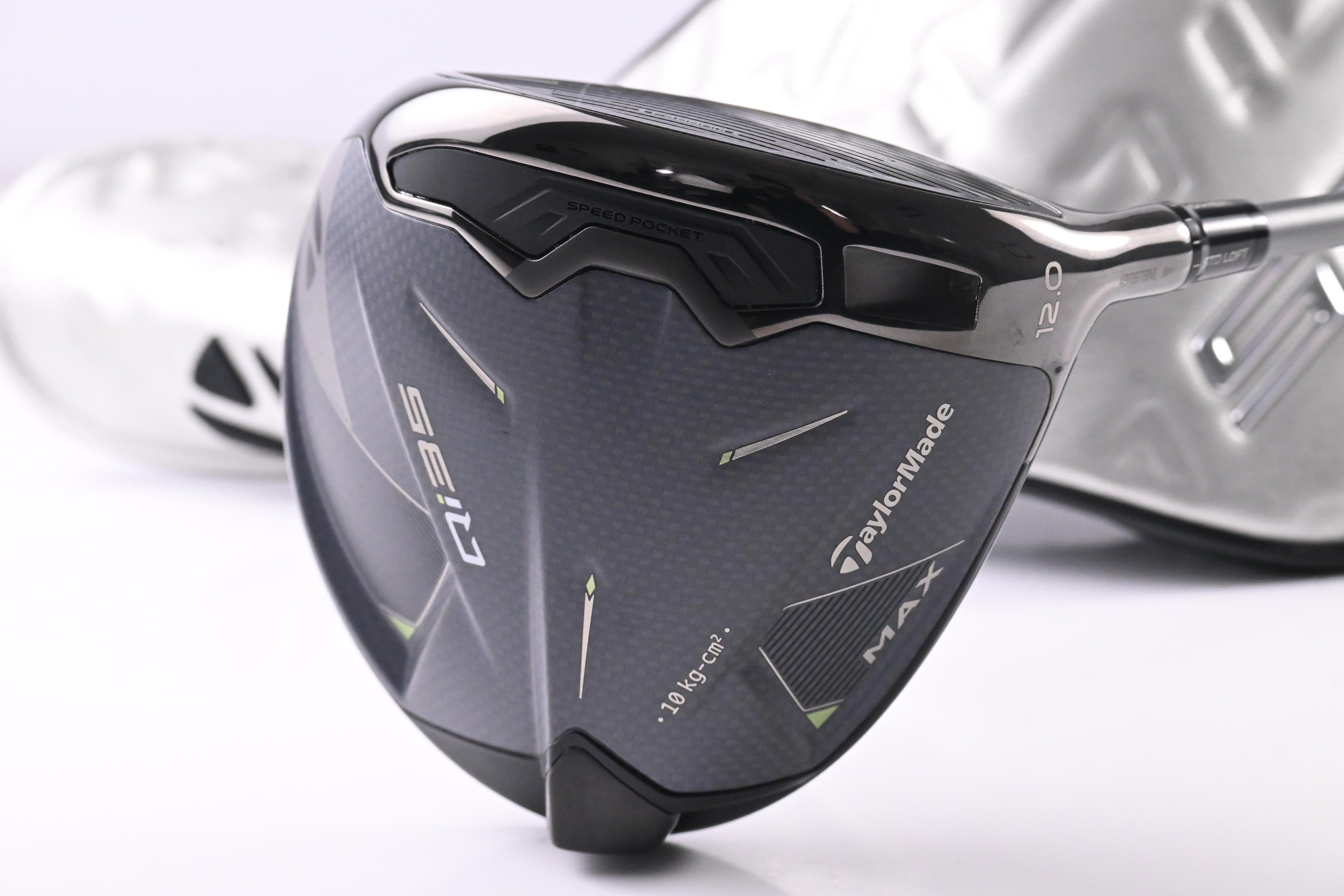 Taylormade Qi35 Max Driver / 12 Degree / Regular Flex Air Speeder 50 Shaft