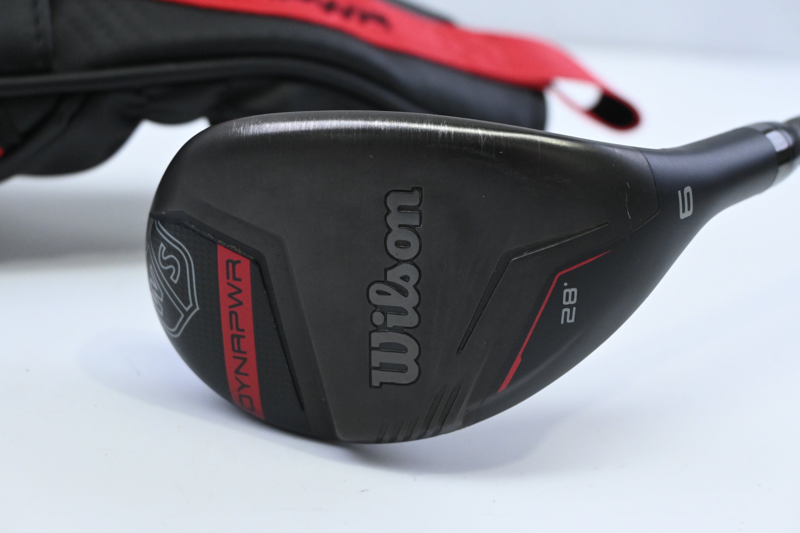 Wilson Dynapower 2023 #6 Hybrid / 28 Degree / Regular Flex UST Recoil 460 Shaft