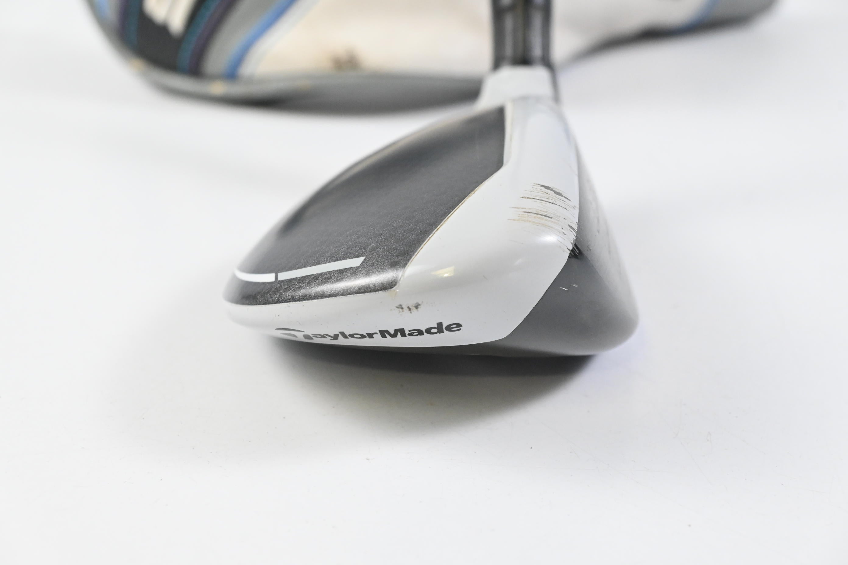 Taylormade SIM Max #4 Hybrid / 22 Degree / Regular Flex Fujikura Ventus Blue 6