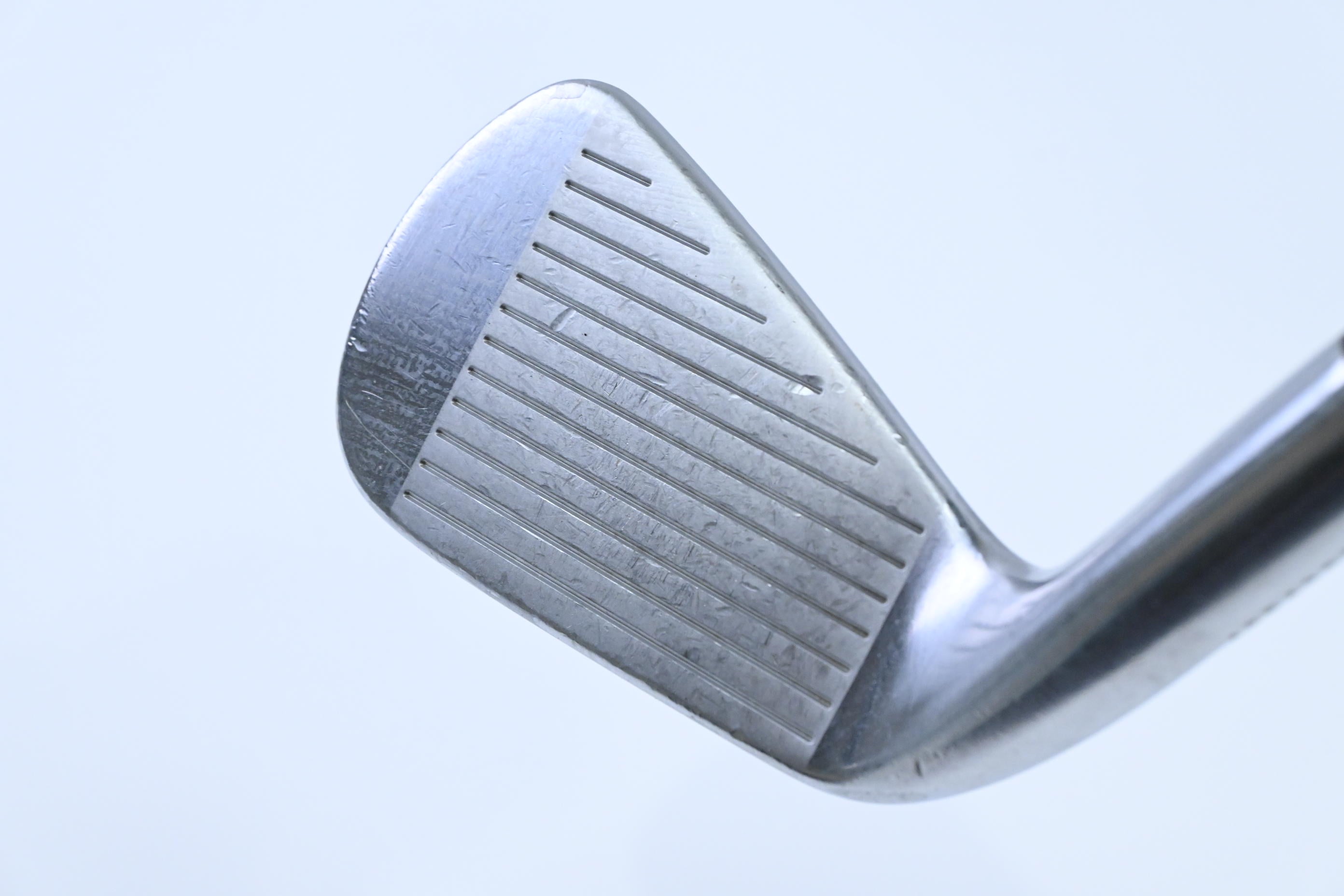 Titleist 620 MB #4 Iron / 24 Degree / Stiff Flex Project X Rifle Shaft