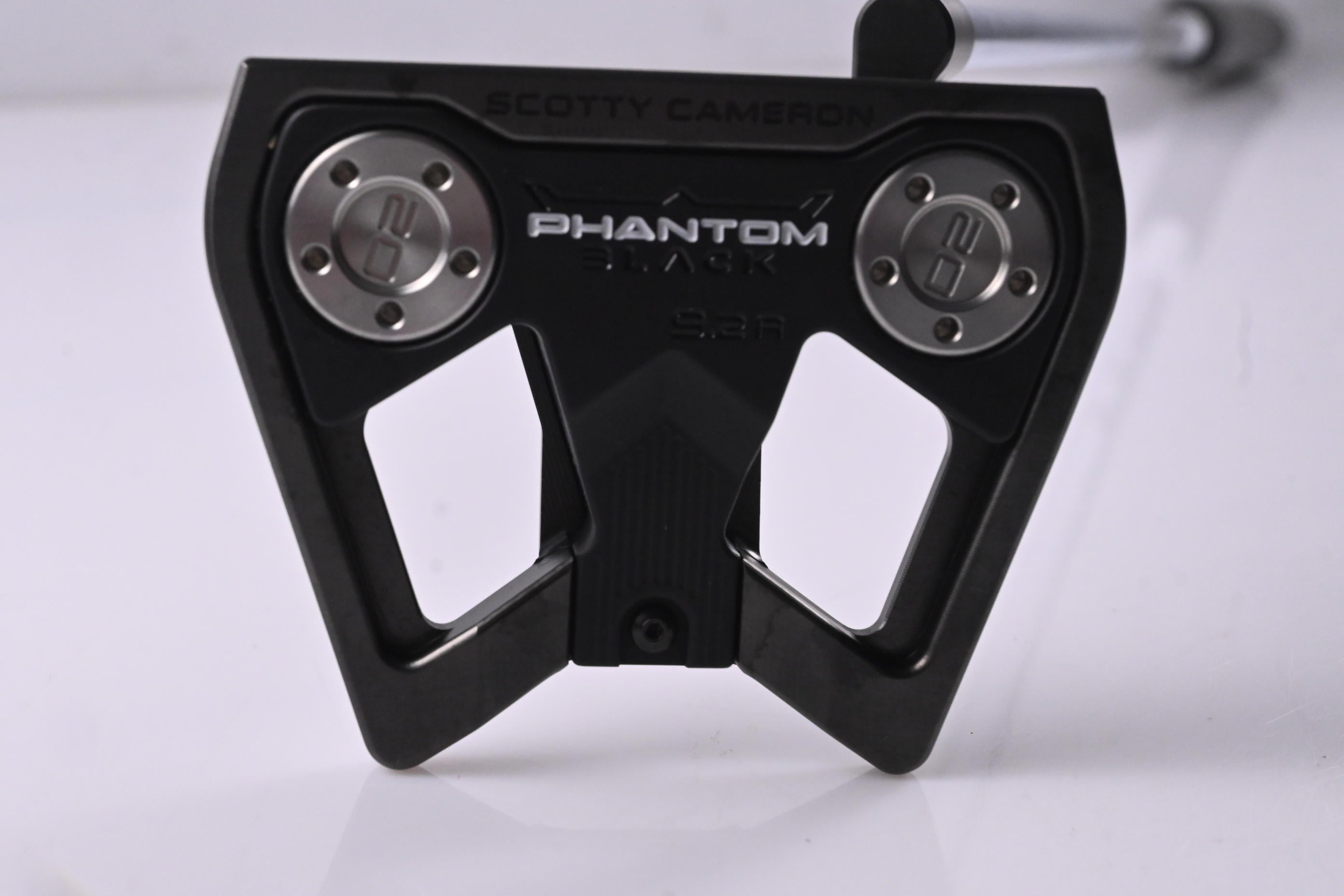 Scotty Cameron Phantom Black 9.2R Putter / 33 Inch