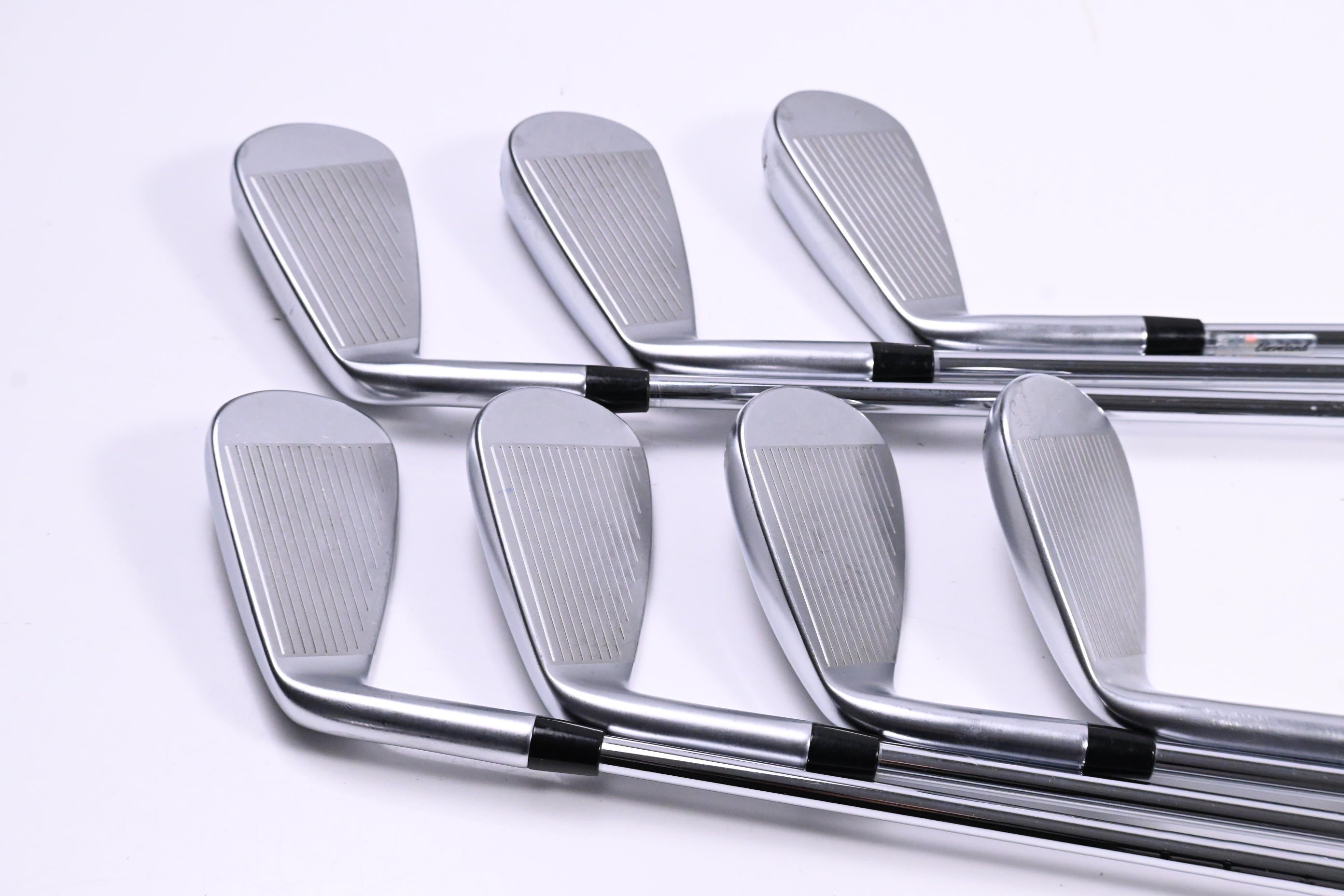 Cleveland Zipcore XL Irons / 5-PW+SW / Regular Flex KBS Tour Lite Shafts