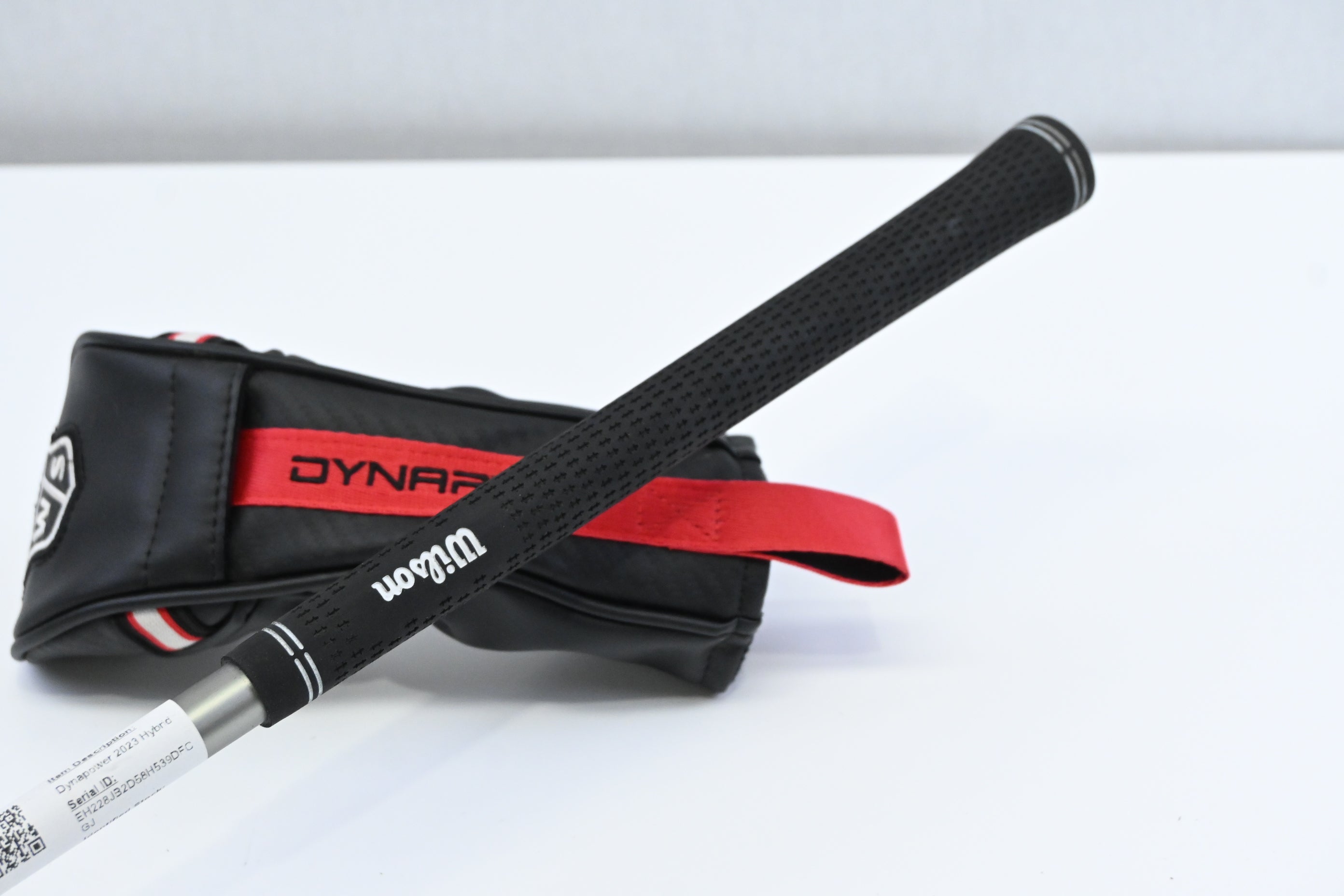 Wilson Dynapower 2023 #6 Hybrid / 28 Degree / Regular Flex UST Recoil 460 Shaft