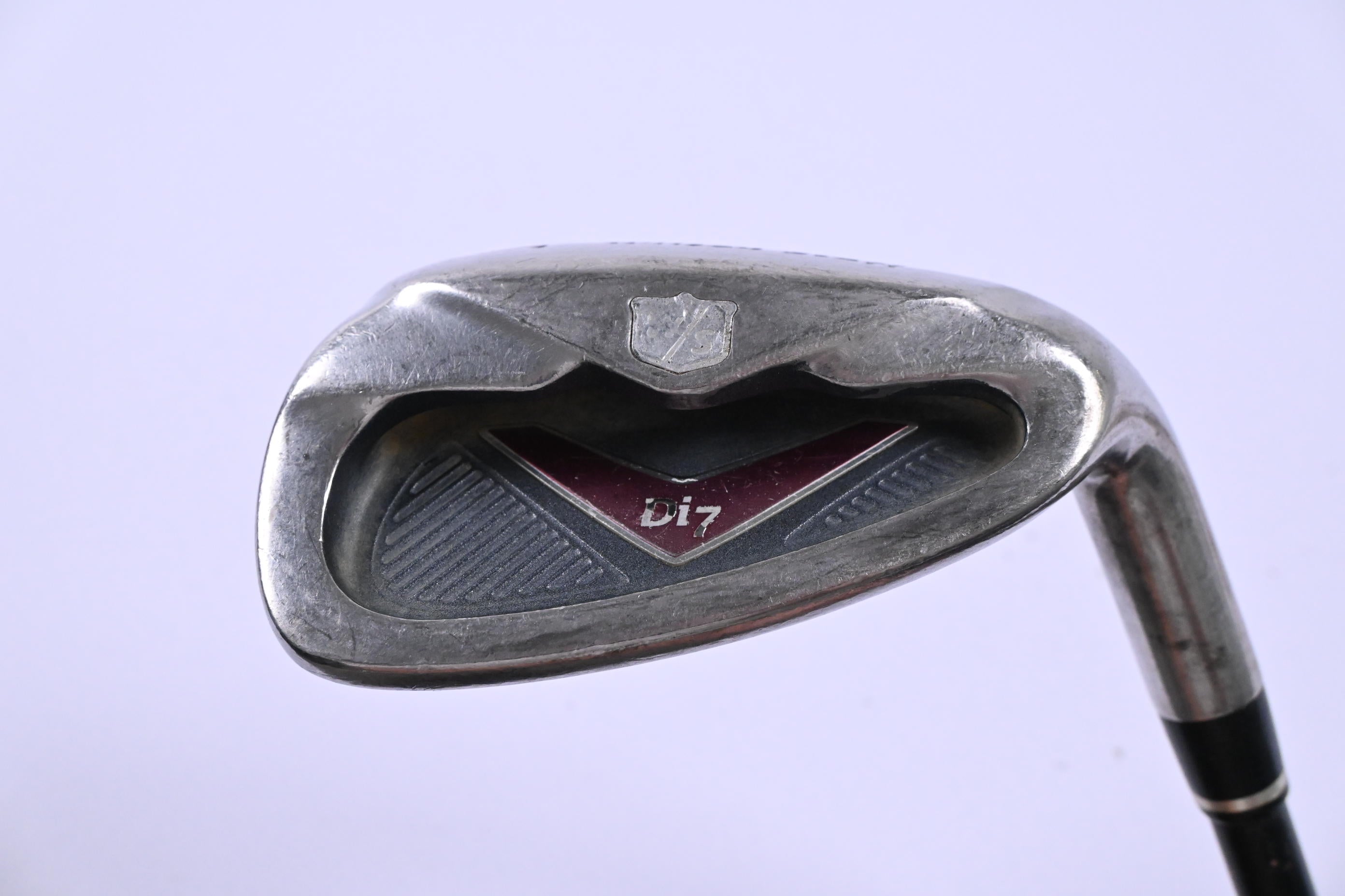 Wilson Di7 Sand Wedge / 55 Degree / Regular Flex UST ProForce V2 74 Shaft