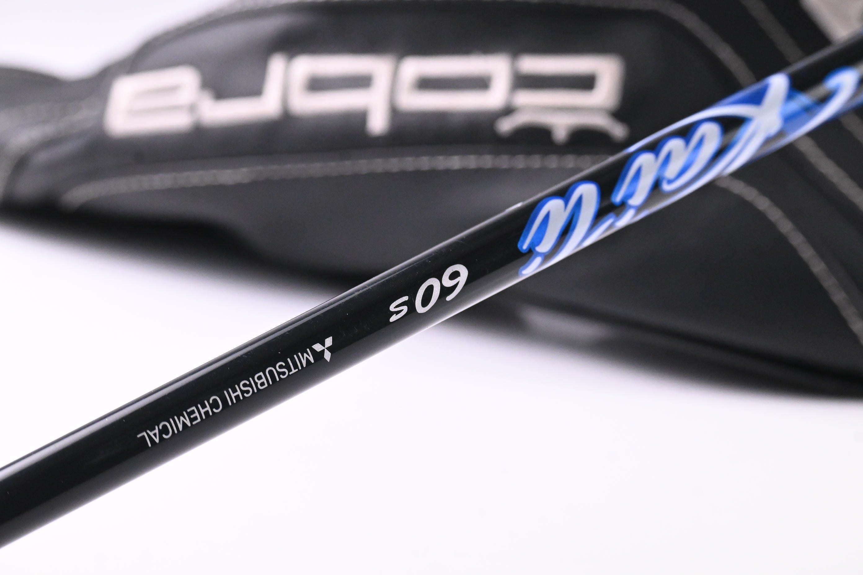 Cobra Aerojet LS Driver / 10.5 Degree / Stiff Flex Kai`li Blue 60 Shaft