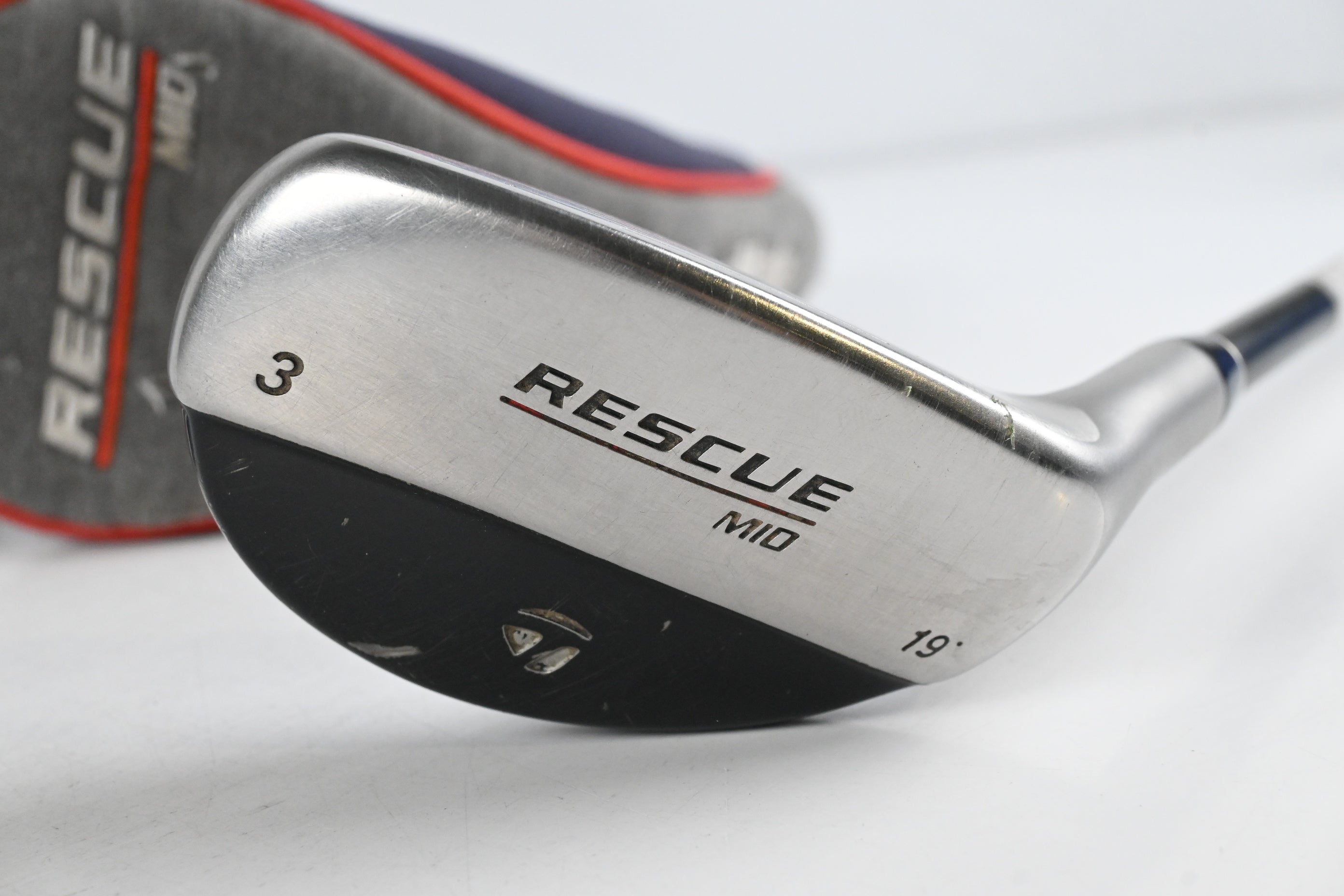 Taylormade Rescue Mid #3 Hybrid / 19 Degree / Regular Flex Taylormade UG65 Shaft
