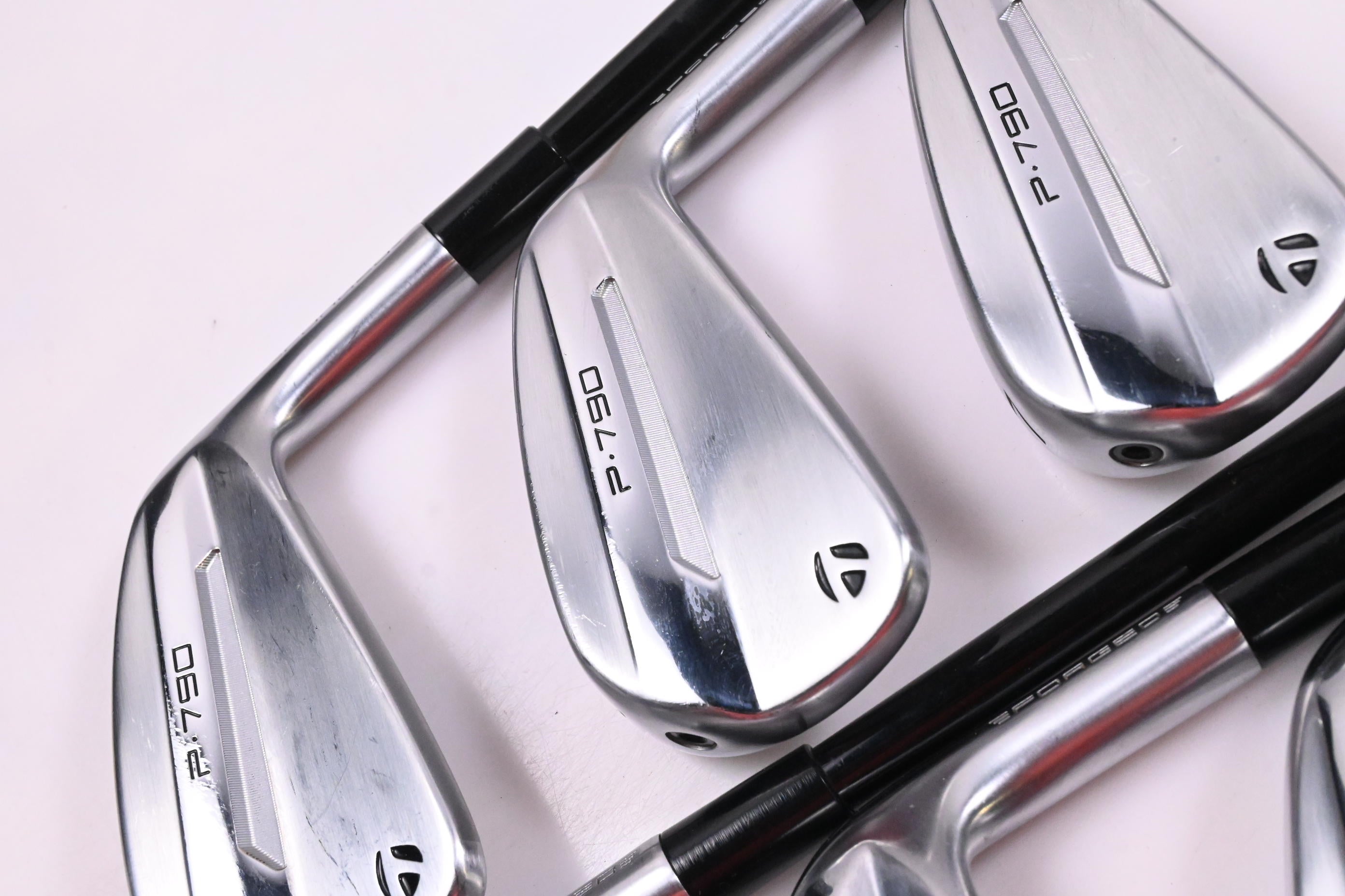 Taylormade P790 2025 Irons / 5-PW / Senior Flex Ventus TR Blue 5 Shafts